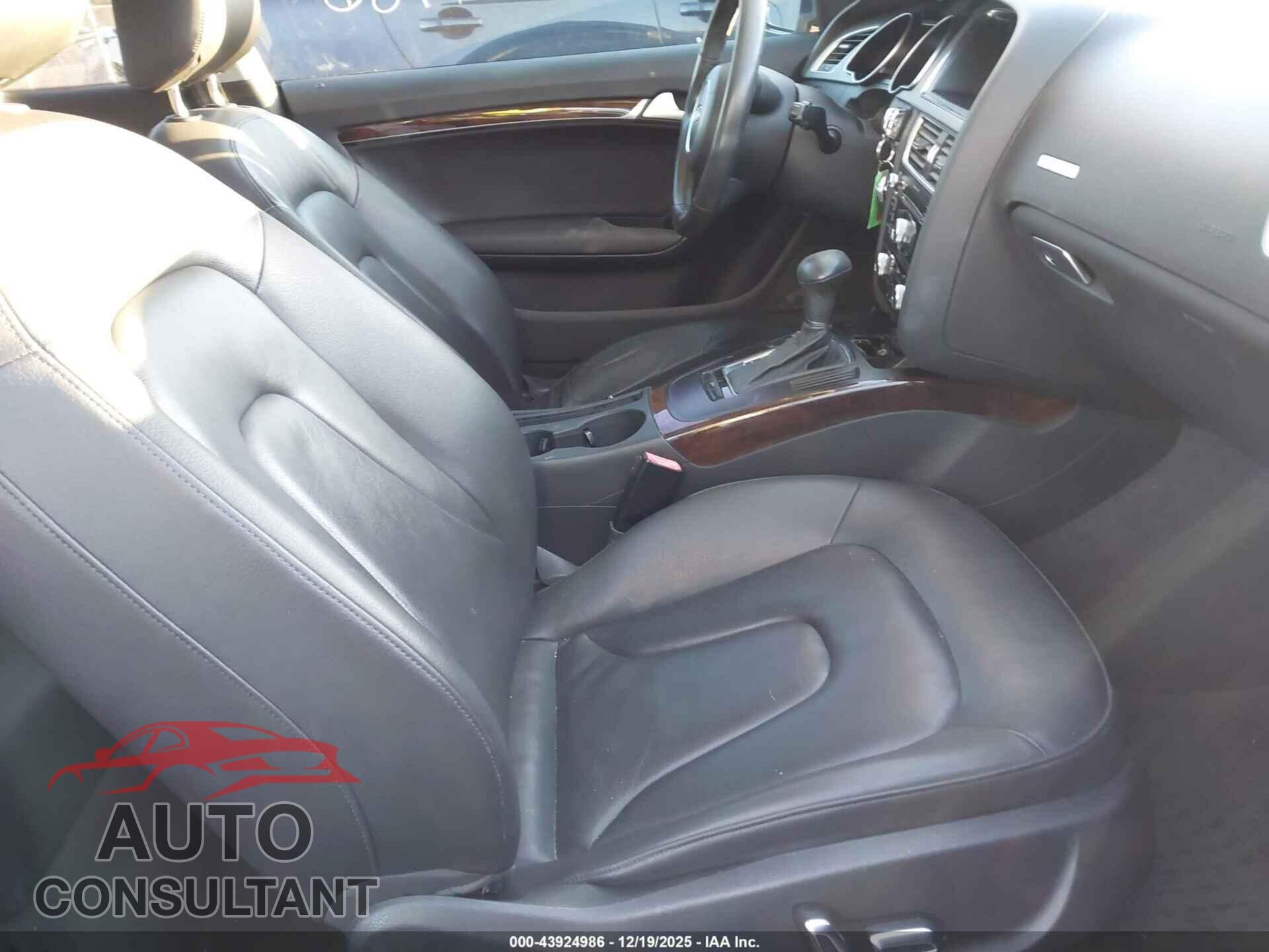 AUDI A5 2014 - WAUCFAFR2EA058763
