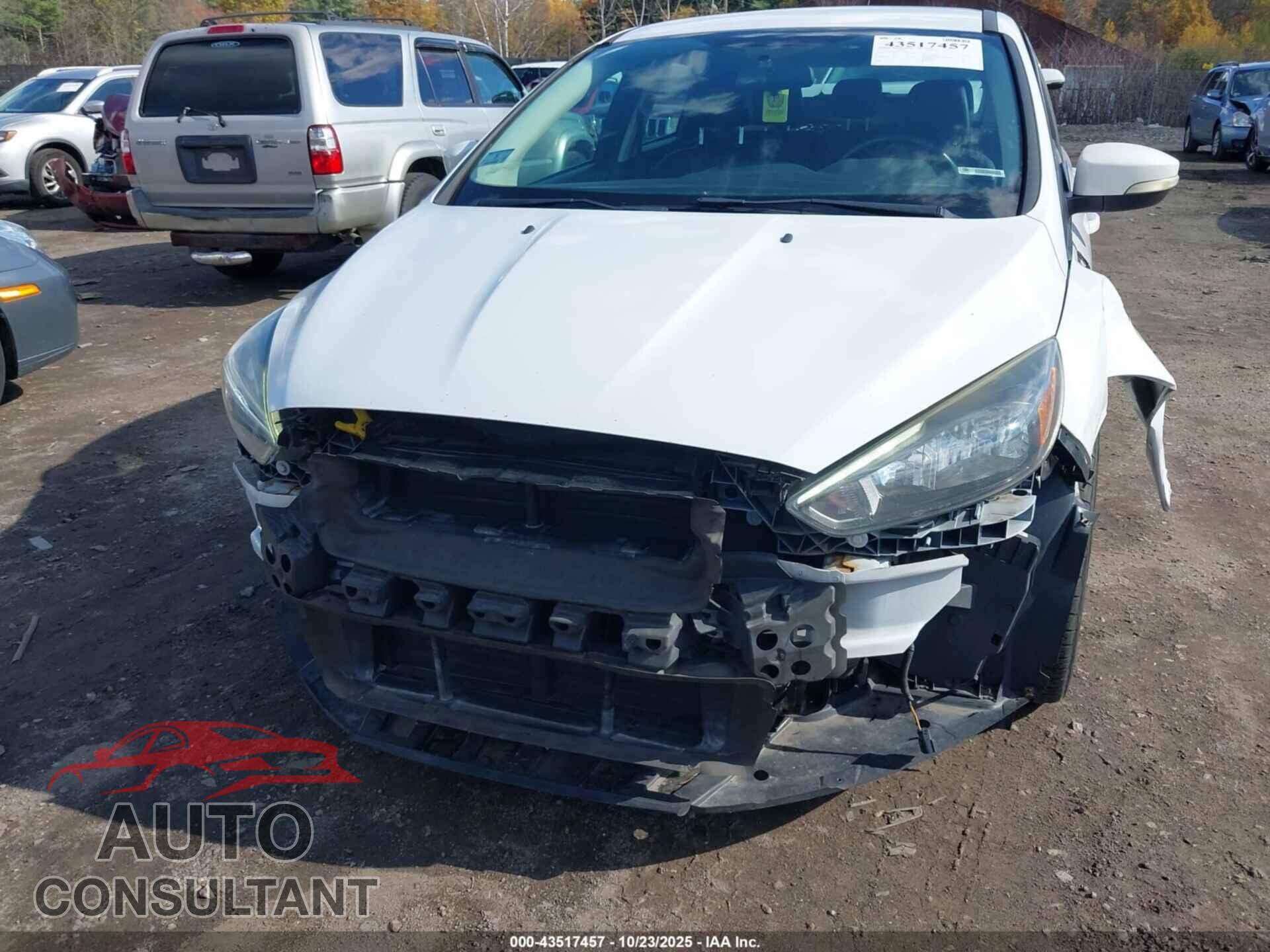 FORD FOCUS 2016 - 1FADP3K2XGL332605