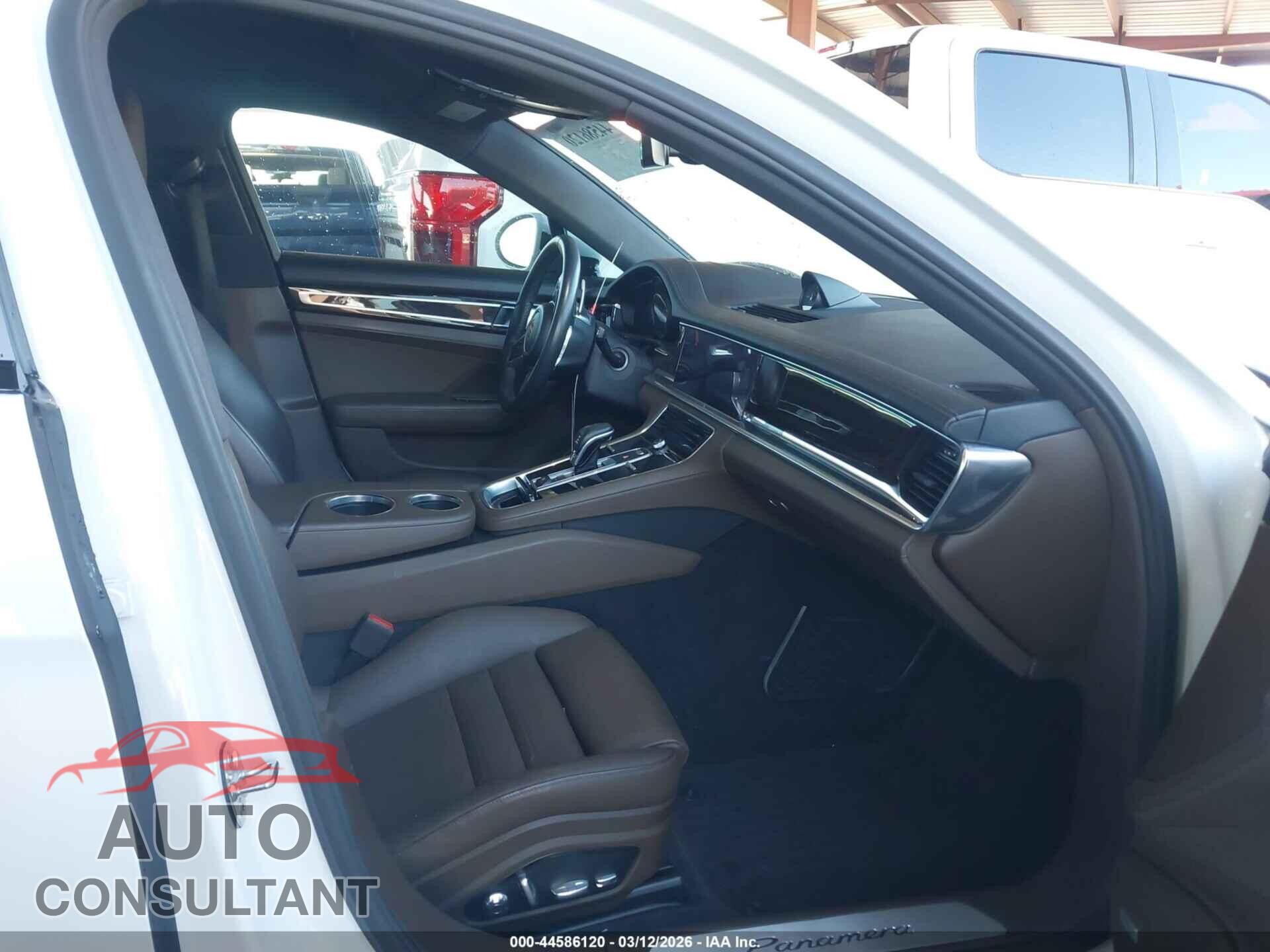 PORSCHE PANAMERA 2019 - WP0AA2A76KL100677