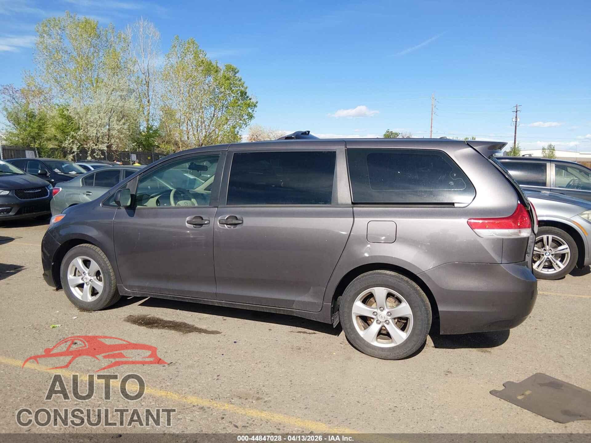 TOYOTA SIENNA 2012 - 5TDZK3DC2CS199982
