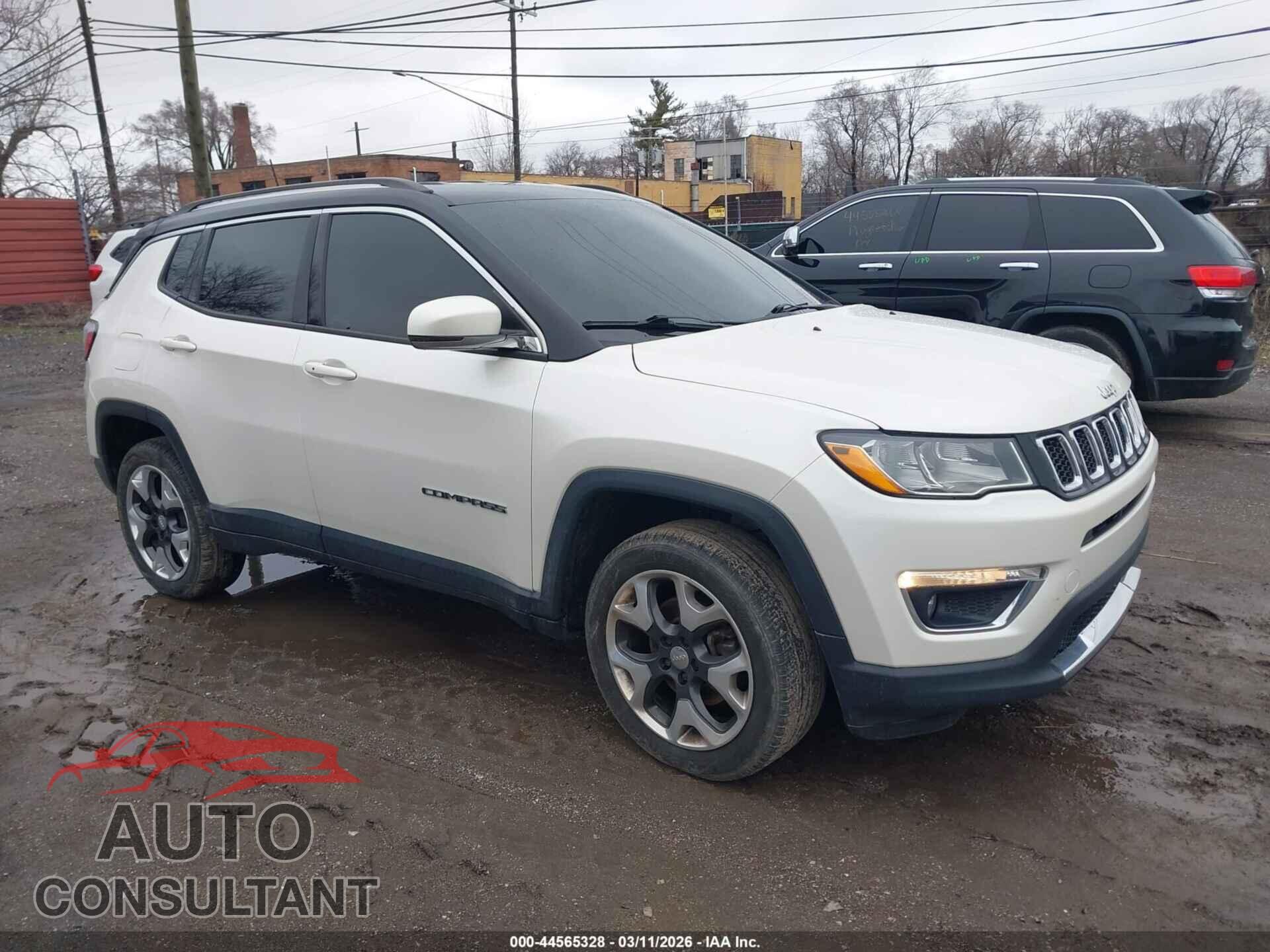 JEEP COMPASS 2018 - 3C4NJDCB7JT360345