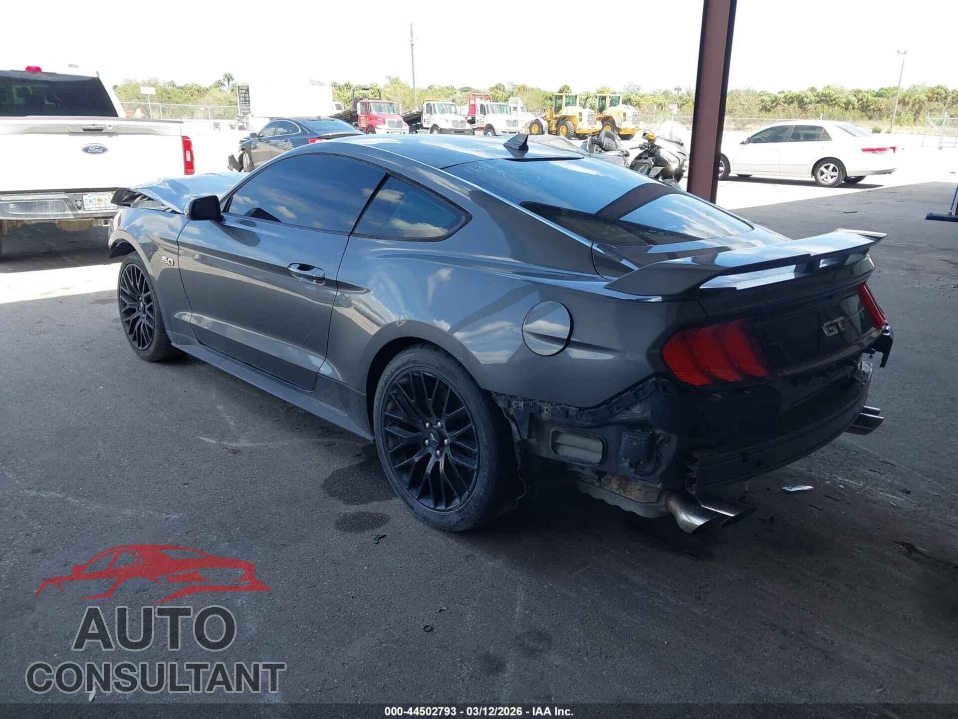 FORD MUSTANG 2021 - 1FA6P8CF6M5113213