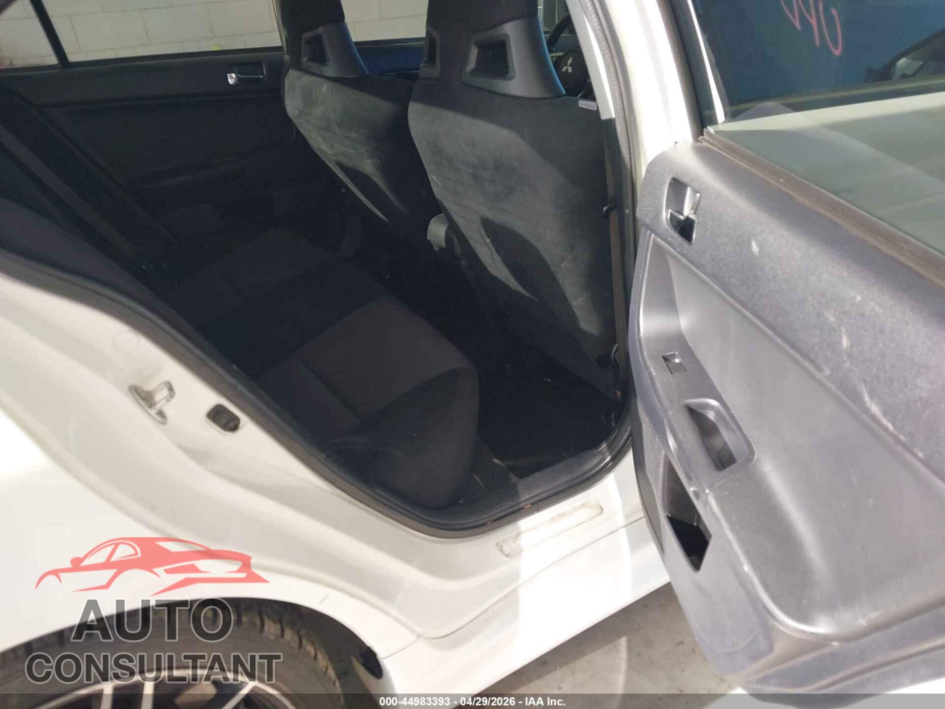 MITSUBISHI LANCER EVOLUTION 2015 - JA32W8FV4FU007946