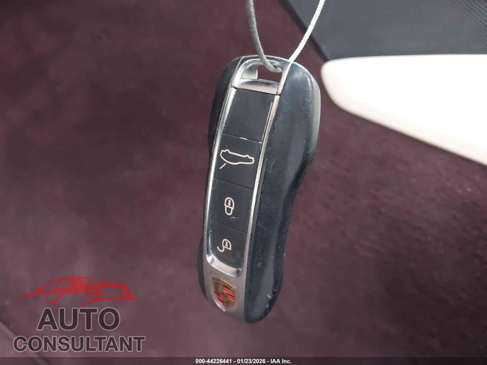 PORSCHE PANAMERA 2018 - WP0AA2A77JL110388