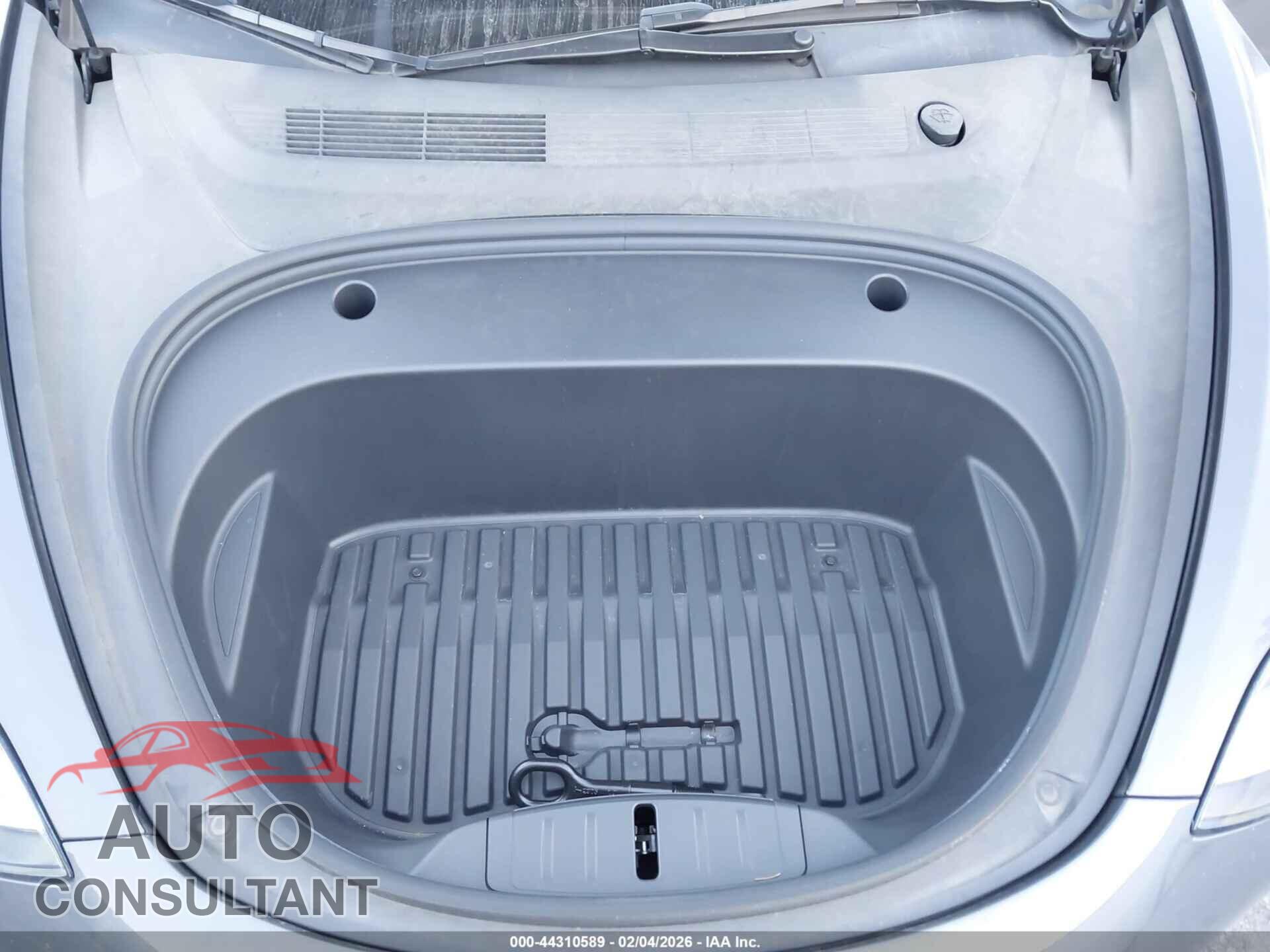 TESLA MODEL 3 2023 - 5YJ3E1EA4PF683046