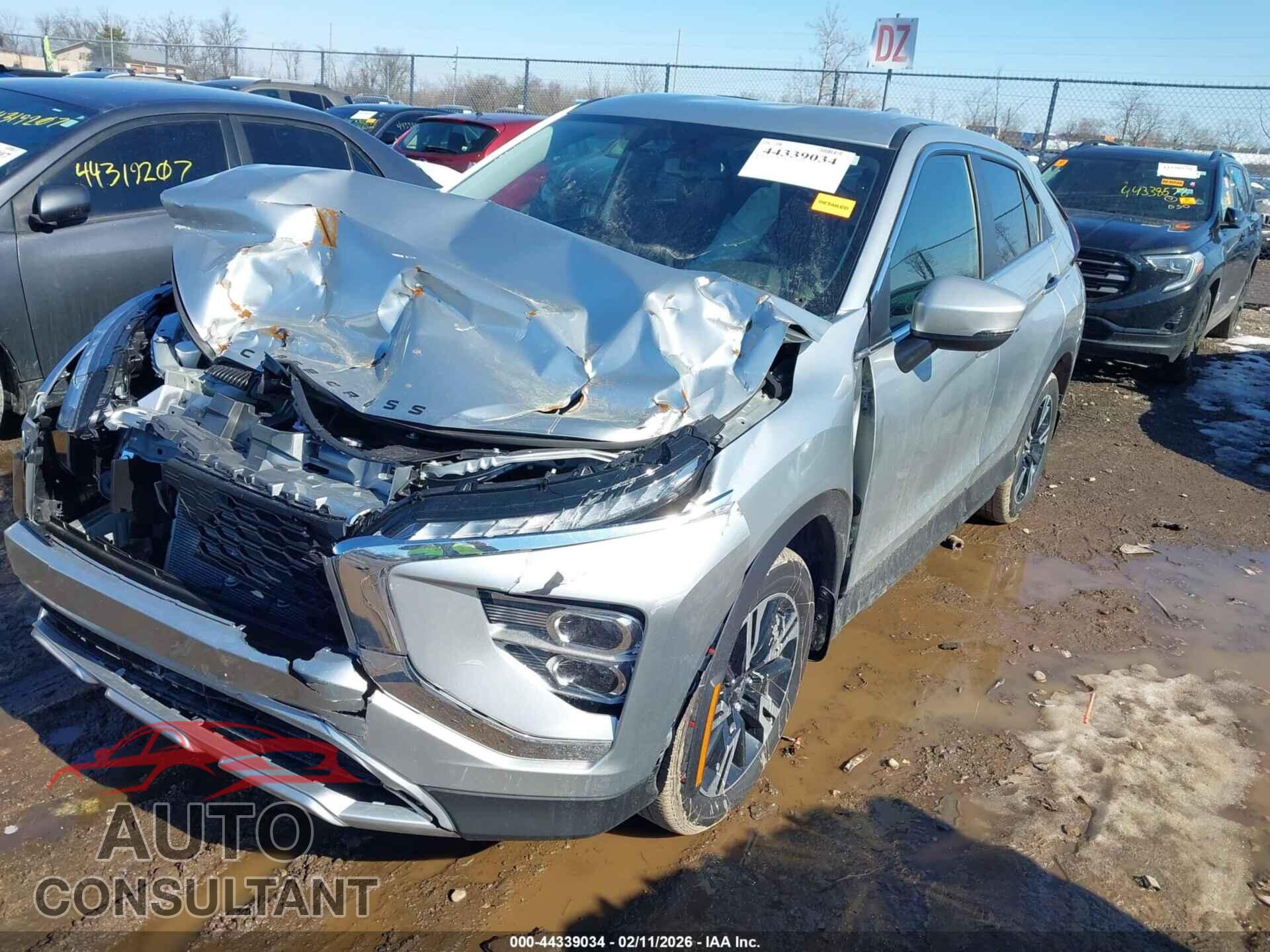 MITSUBISHI ECLIPSE CROSS 2025 - JA4ATWAA9SZ005678