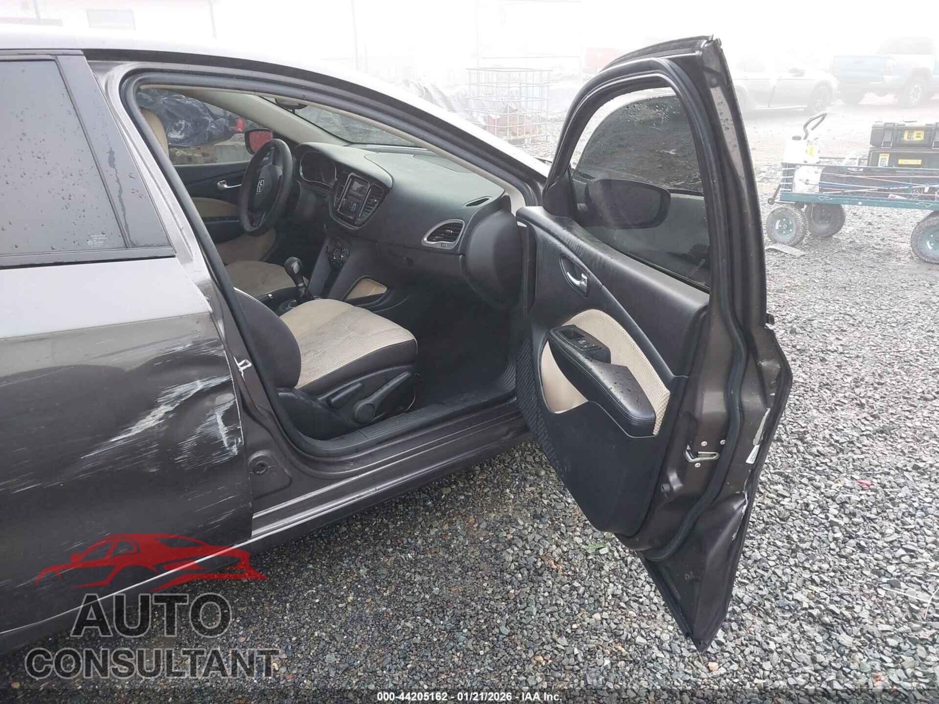 DODGE DART 2015 - 1C3CDFBB4FD227443