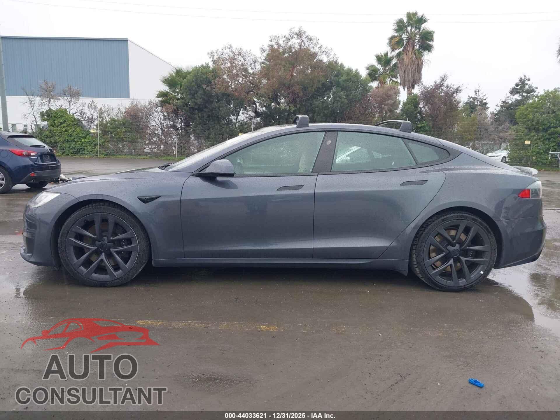 TESLA MODEL S 2021 - 5YJSA1E64MF431084