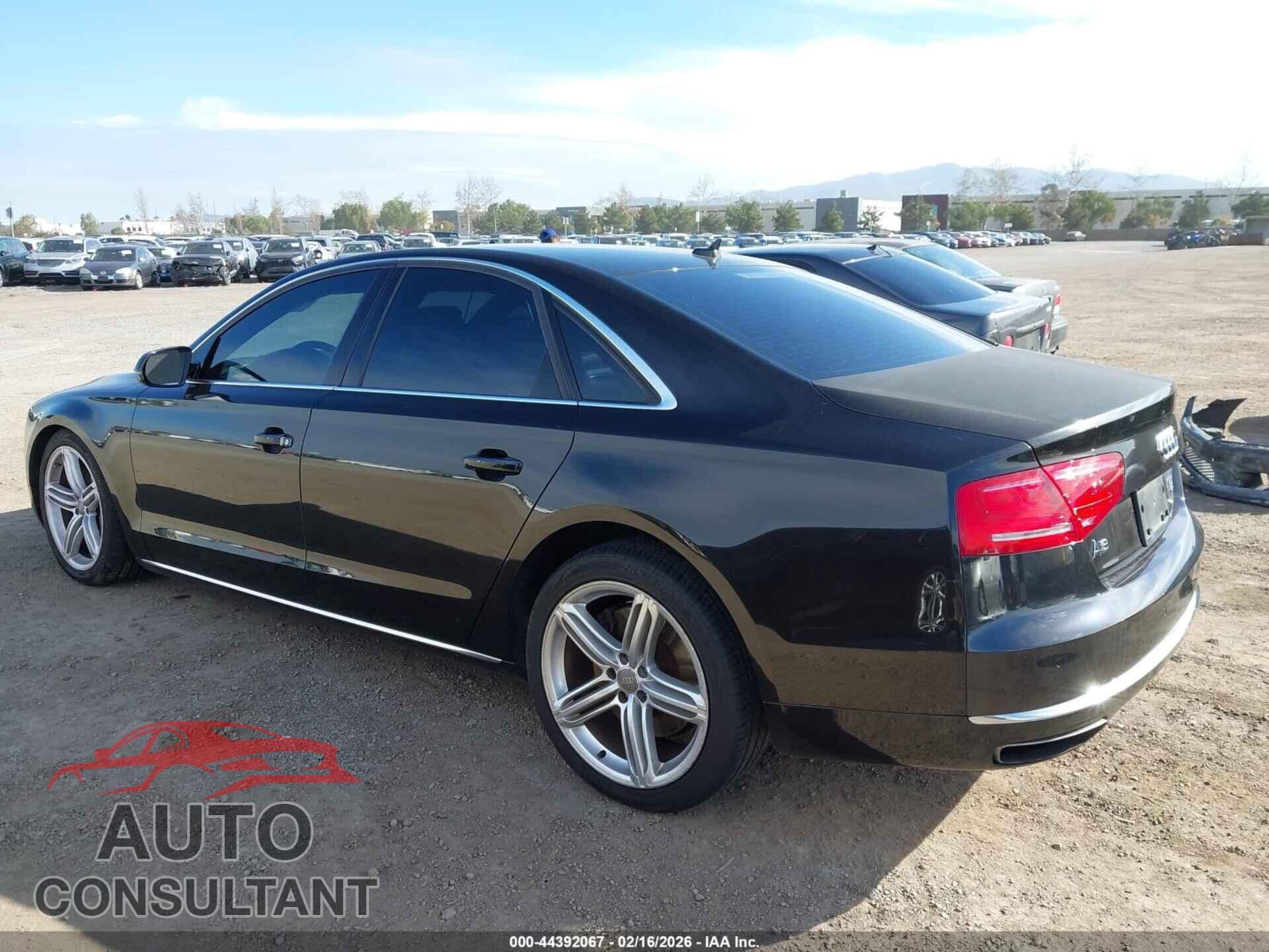 AUDI A8 2013 - WAUA2AFD7DN011078