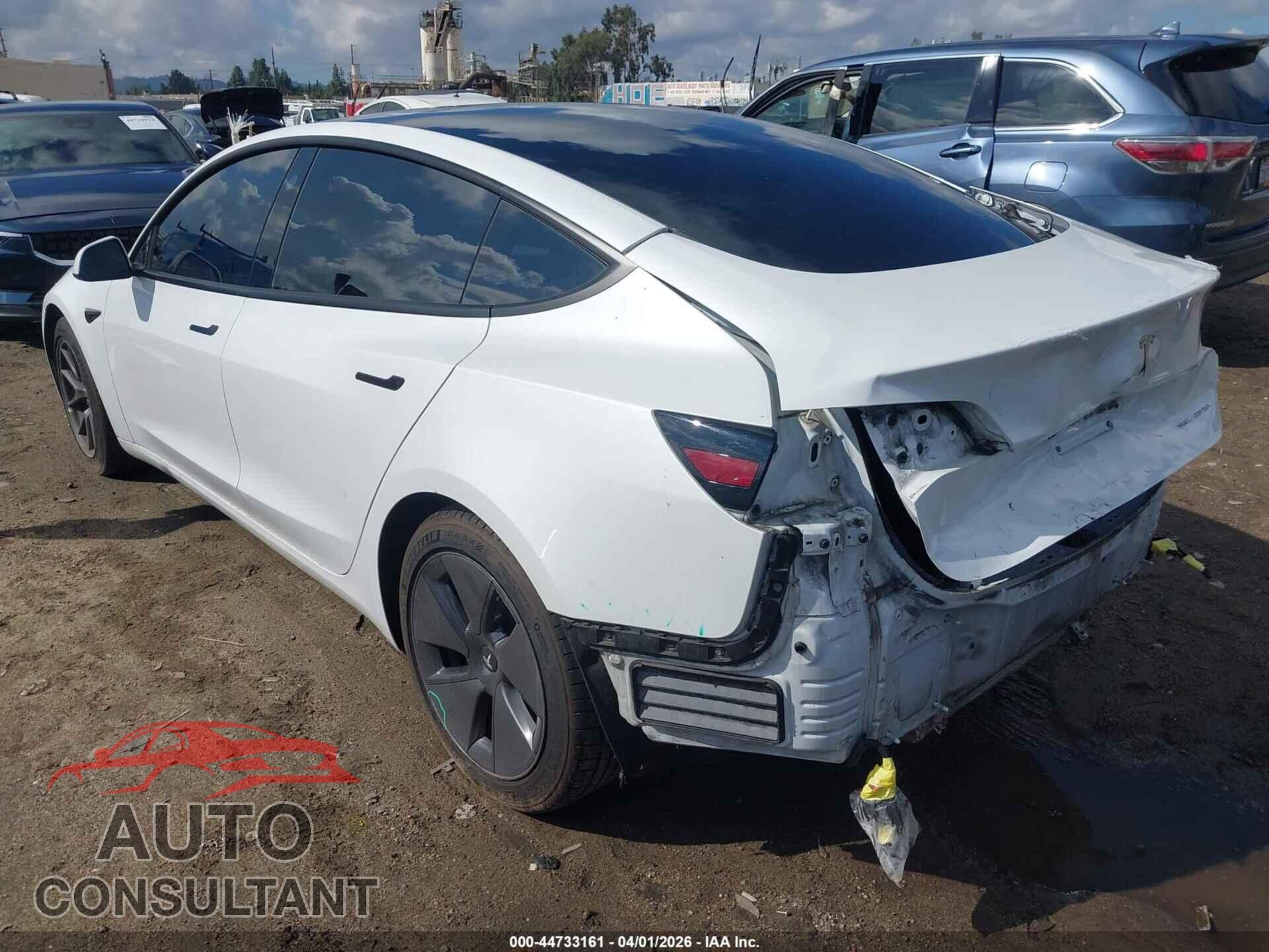 TESLA MODEL 3 2021 - 5YJ3E1EB4MF981438