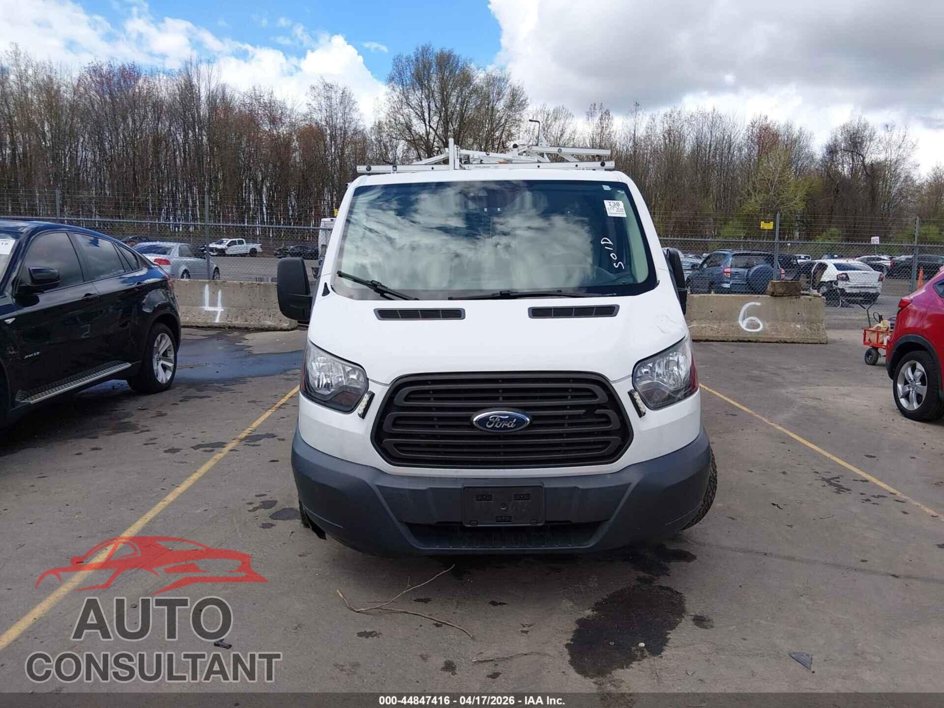 FORD TRANSIT-150 2017 - 1FTYE1ZM3HKB29740