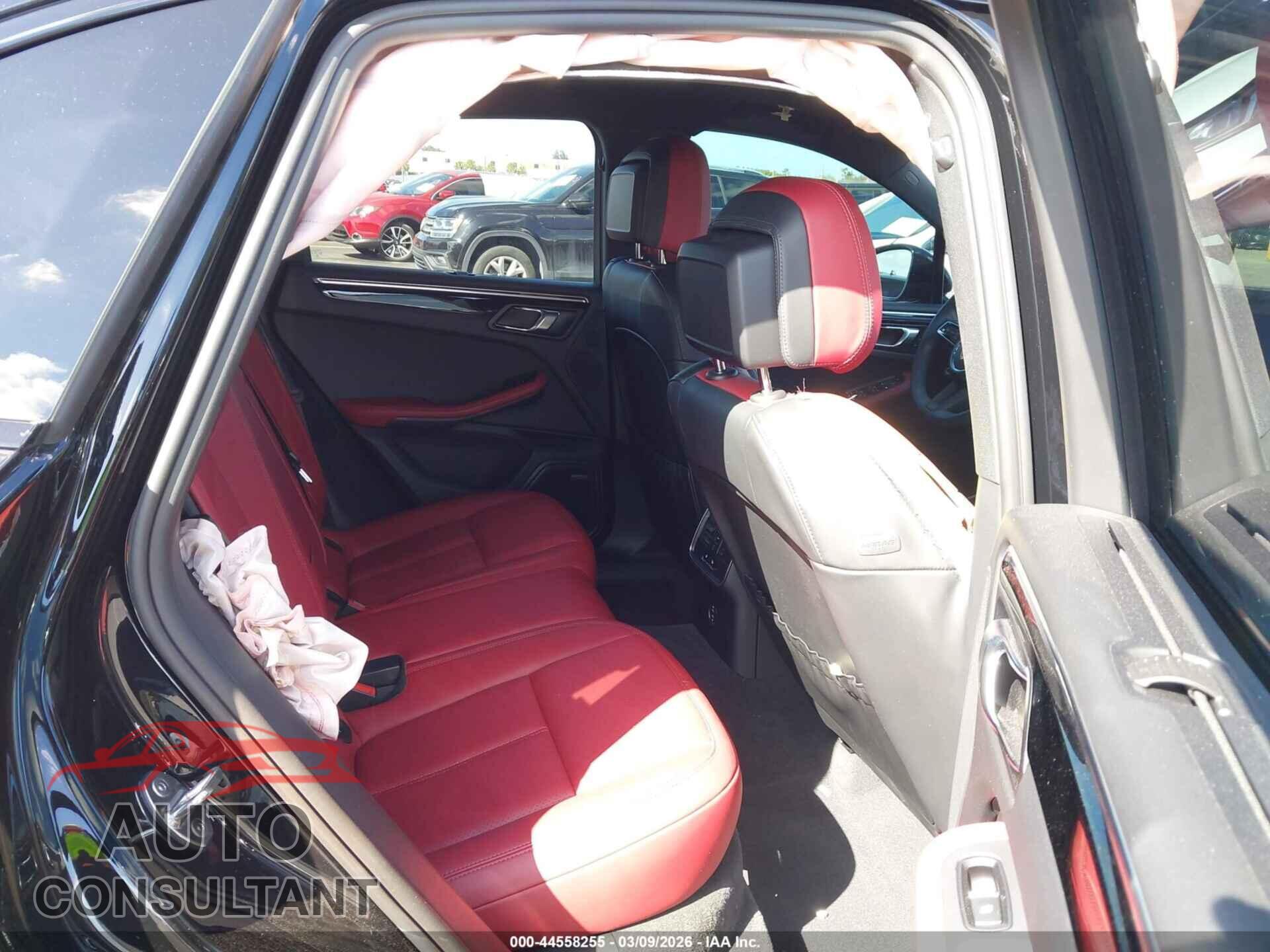 PORSCHE MACAN 2025 - WP1AA2A59SLB06082