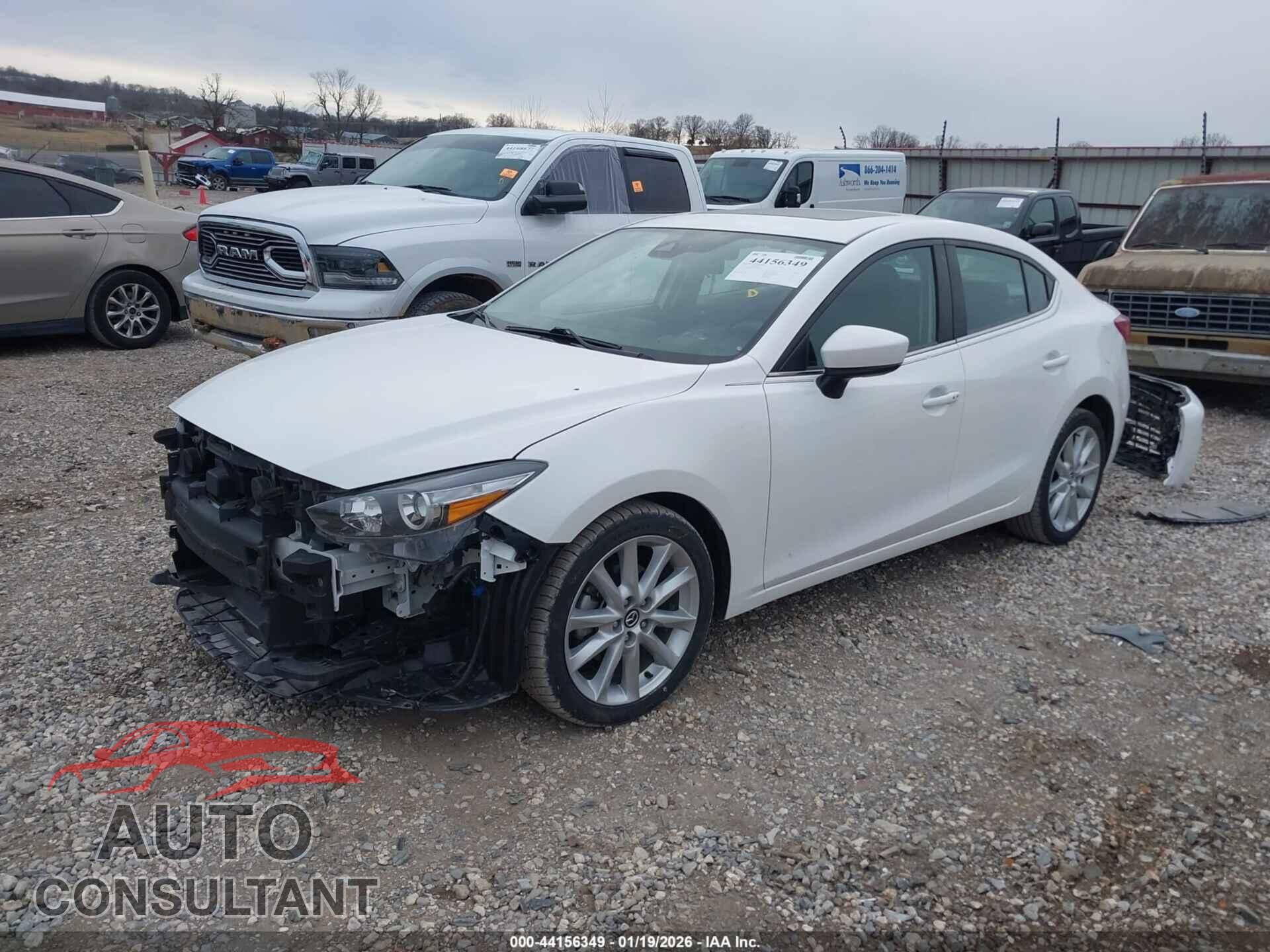 MAZDA MAZDA3 2017 - 3MZBN1W3XHM127829