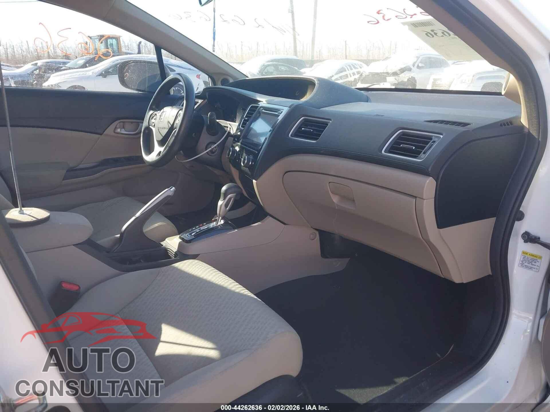 HONDA CIVIC 2015 - 19XFB2F7XFE216846