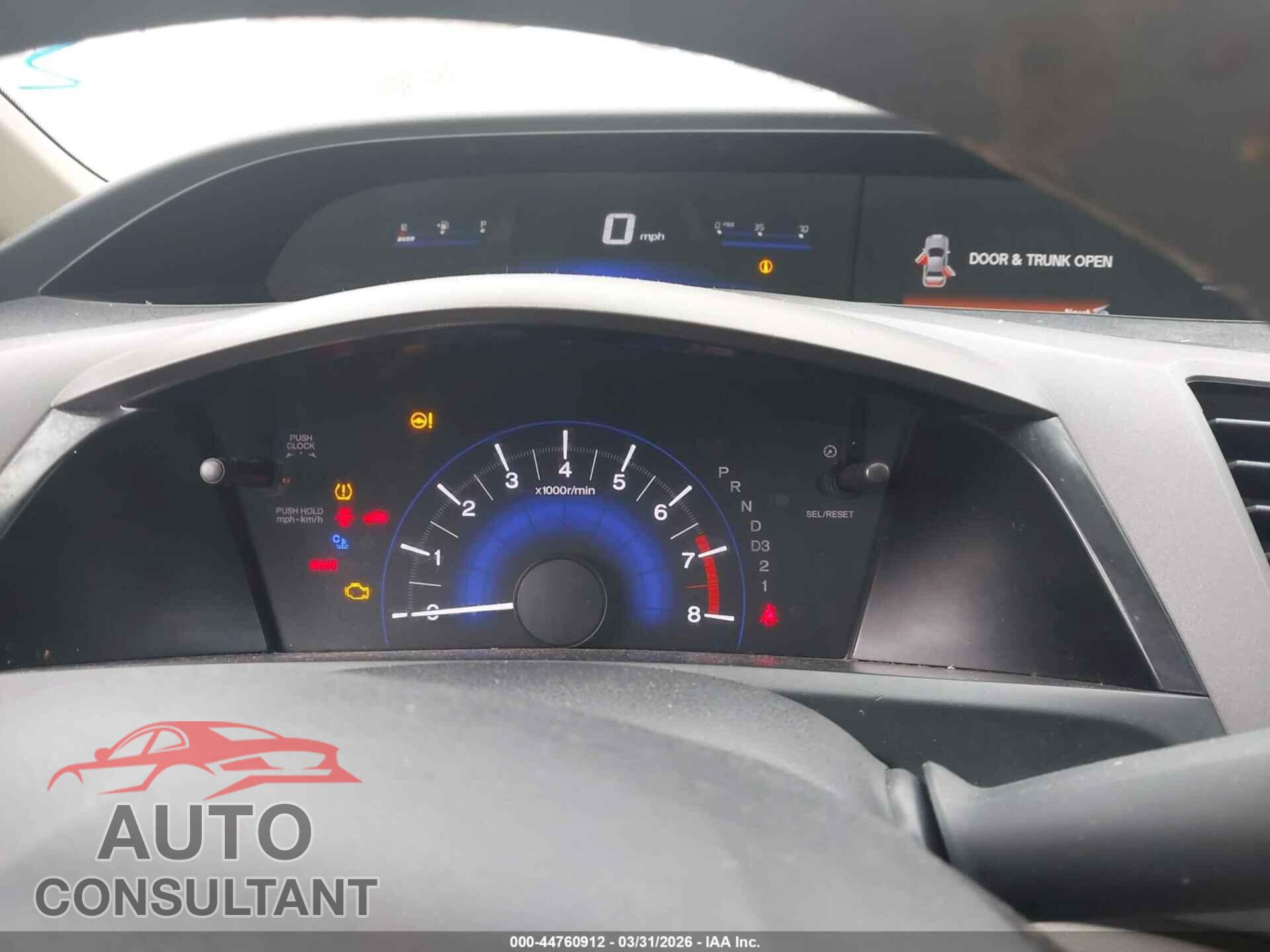 HONDA CIVIC 2012 - 2HGFB2F55CH600226