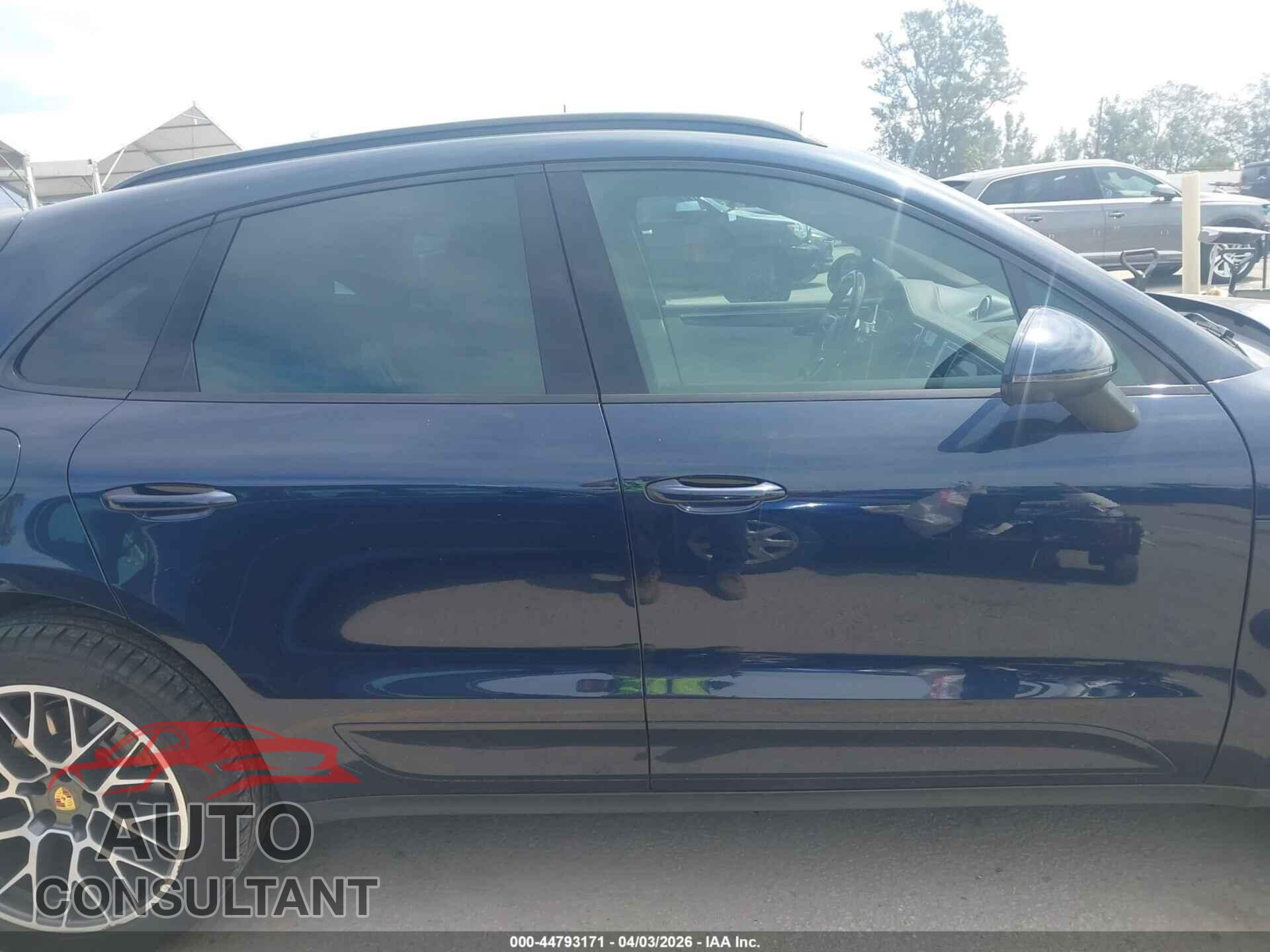 PORSCHE MACAN 2018 - WP1AB2A58JLB39313