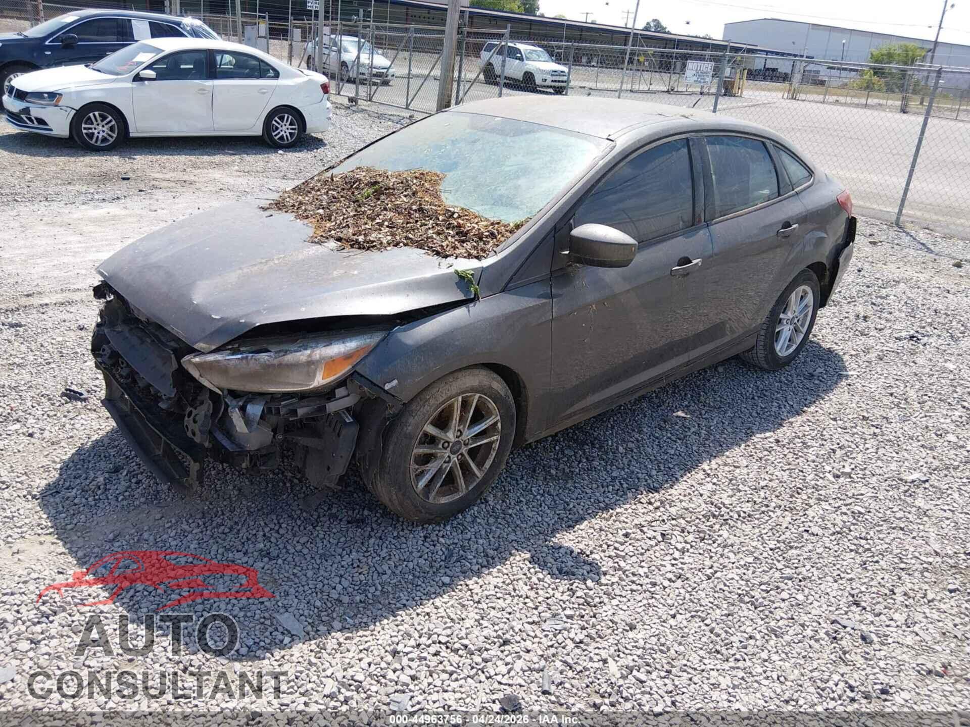 FORD FOCUS 2018 - 1FADP3F28JL315352
