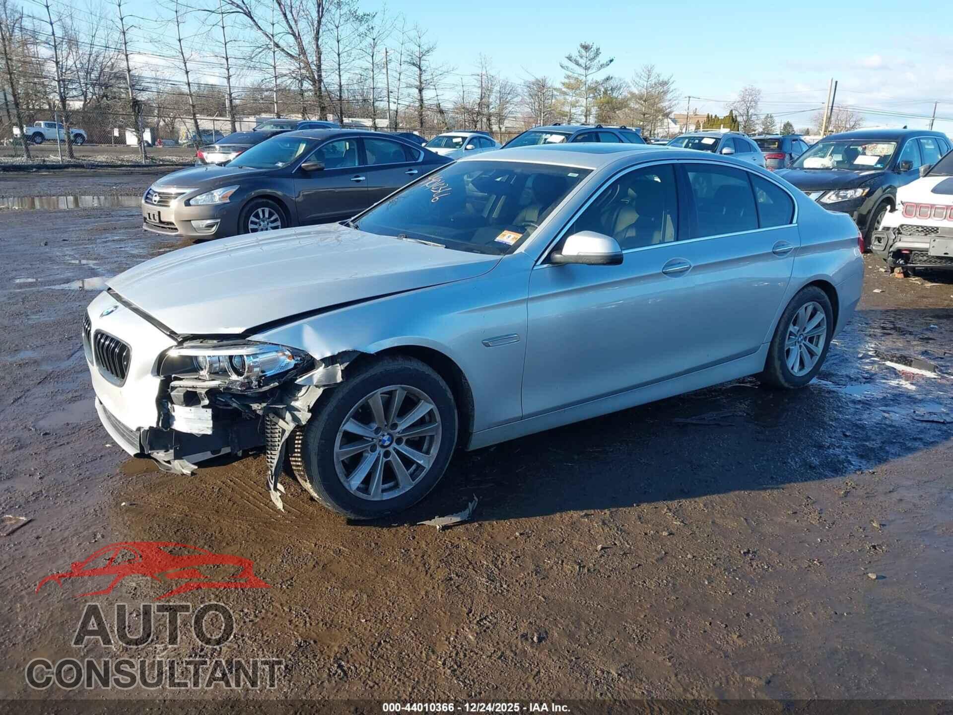 BMW 528I 2014 - WBA5A7C5XED616191