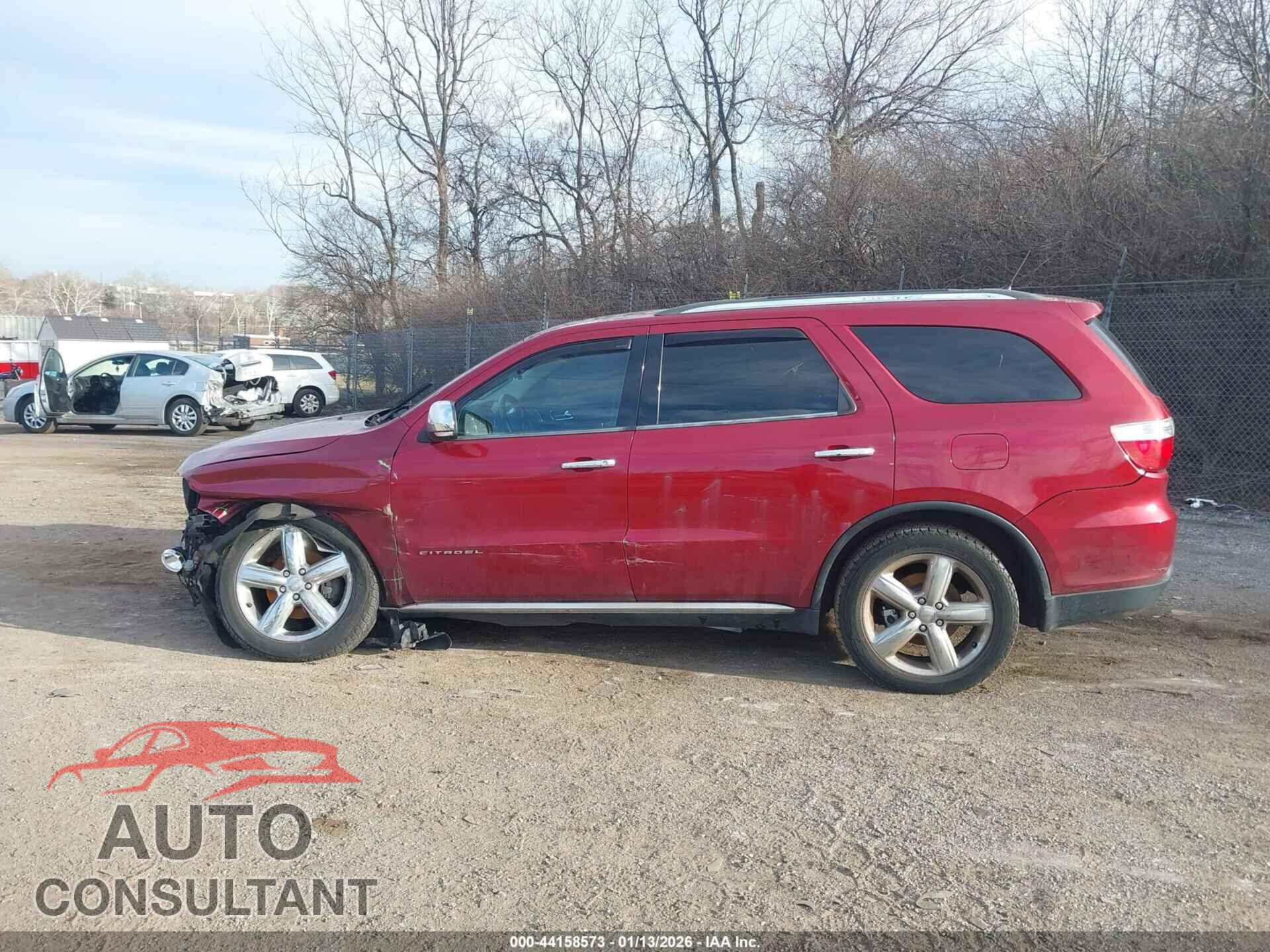 DODGE DURANGO 2013 - 1C4RDJEG4DC584852