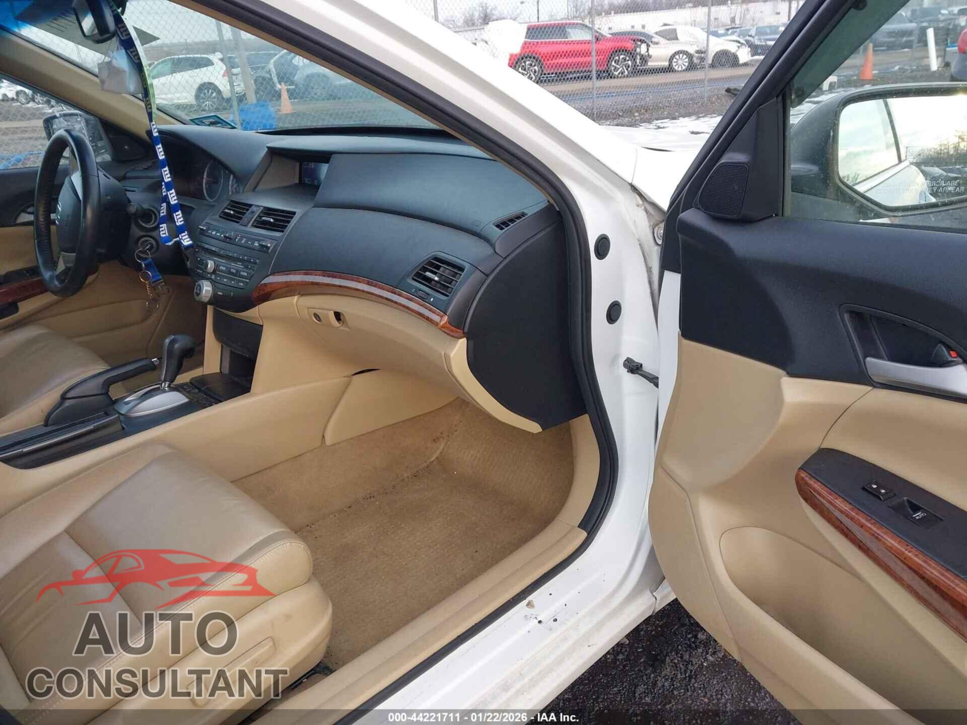 HONDA ACCORD 2012 - 1HGCP2F87CA215876