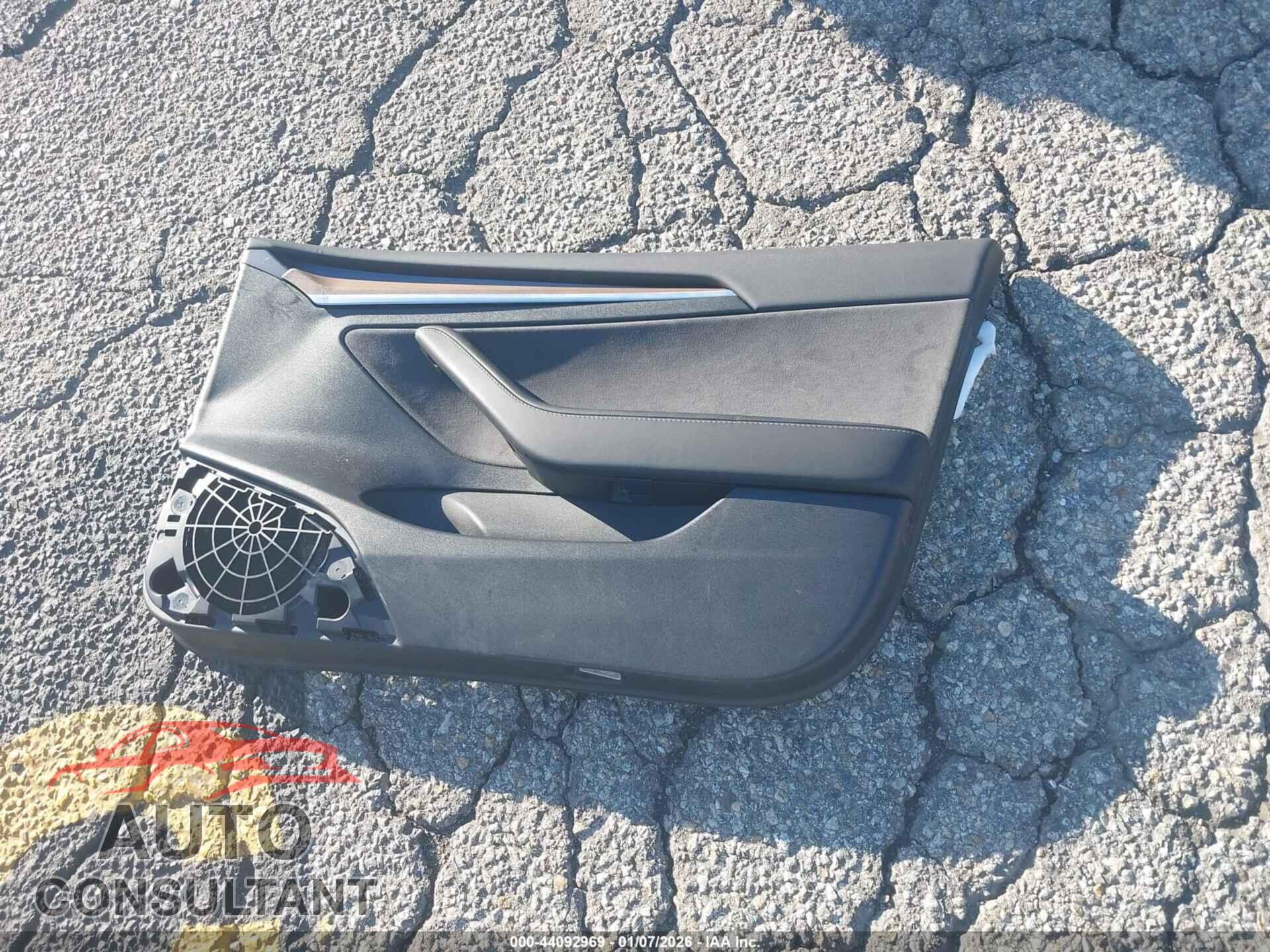 TESLA MODEL 3 2023 - 5YJ3E1EA5PF518848