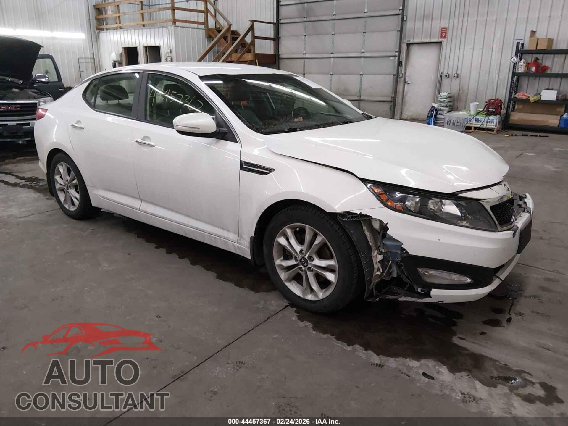 KIA OPTIMA 2011 - KNAGN4A74B5076617