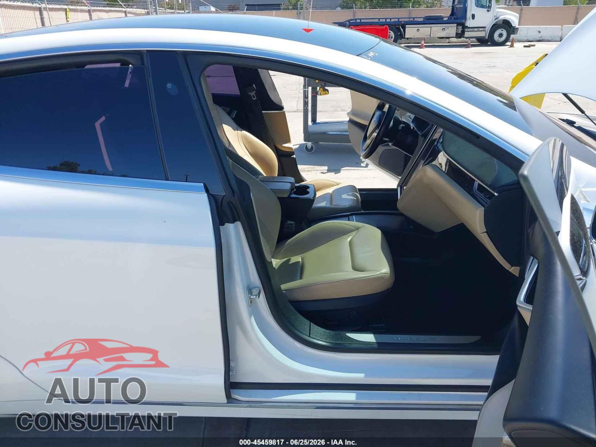 TESLA MODEL S 2016 - 5YJSA1E24GF175675