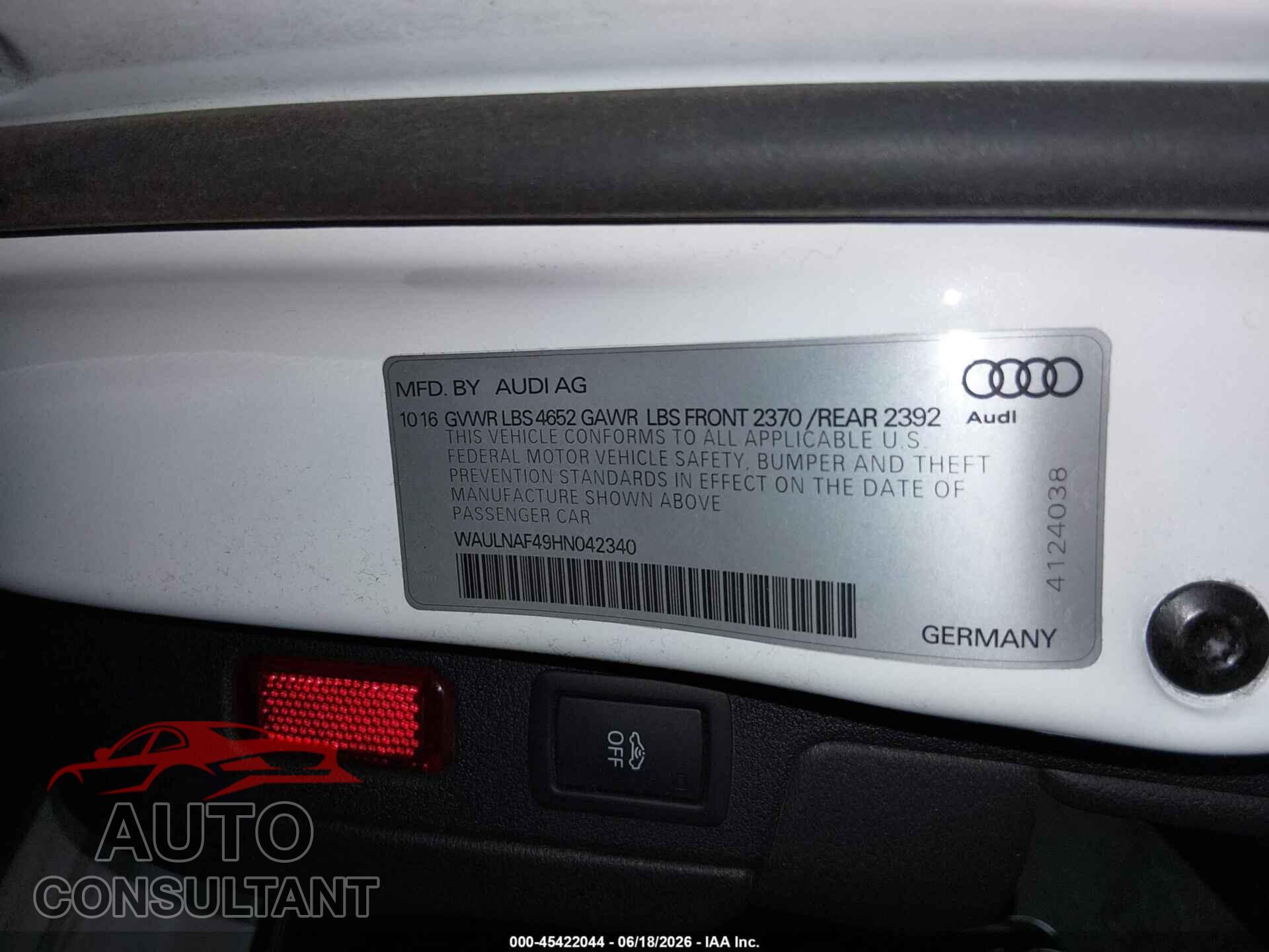 AUDI A4 2017 - WAULNAF49HN042340