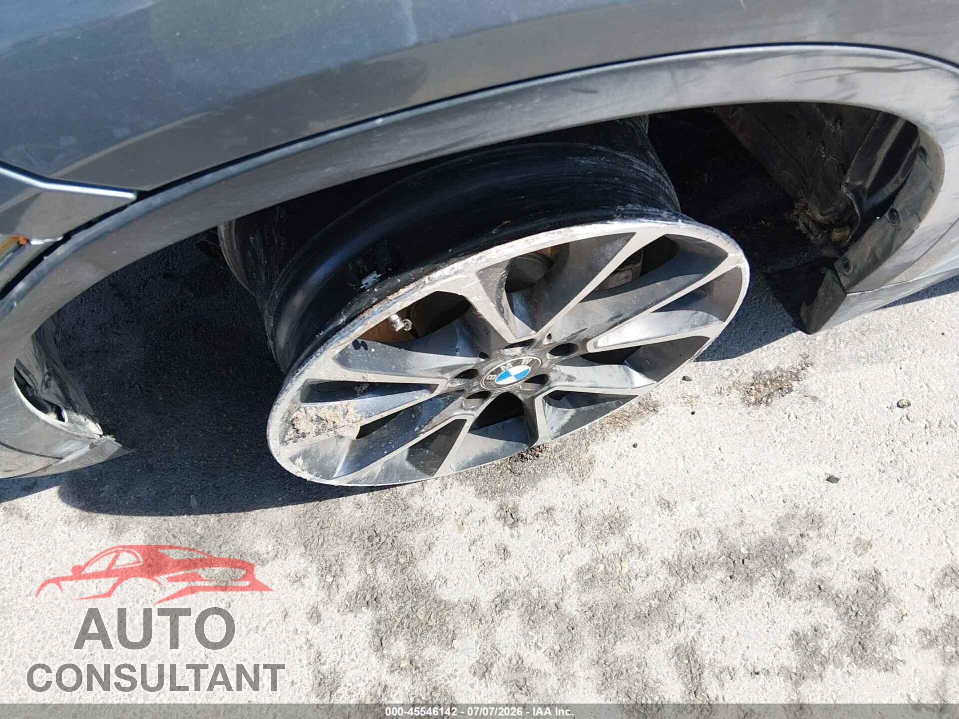 BMW X5 2017 - 5UXKR0C31H0V71639