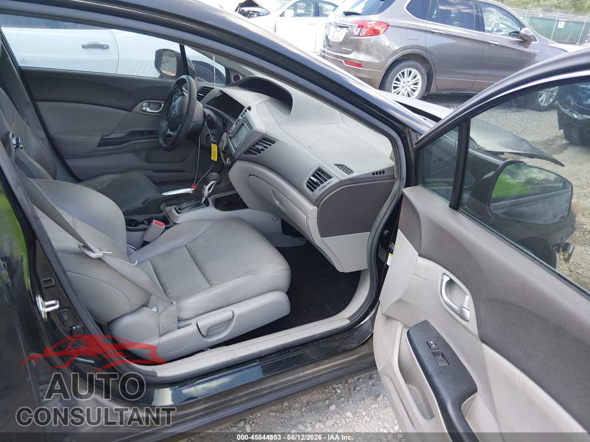 HONDA CIVIC 2012 - 2HGFB2F98CH529106