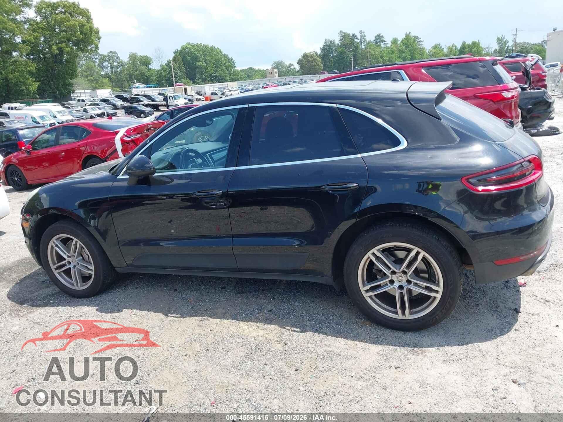 PORSCHE MACAN 2016 - WP1AB2A54GLB50088