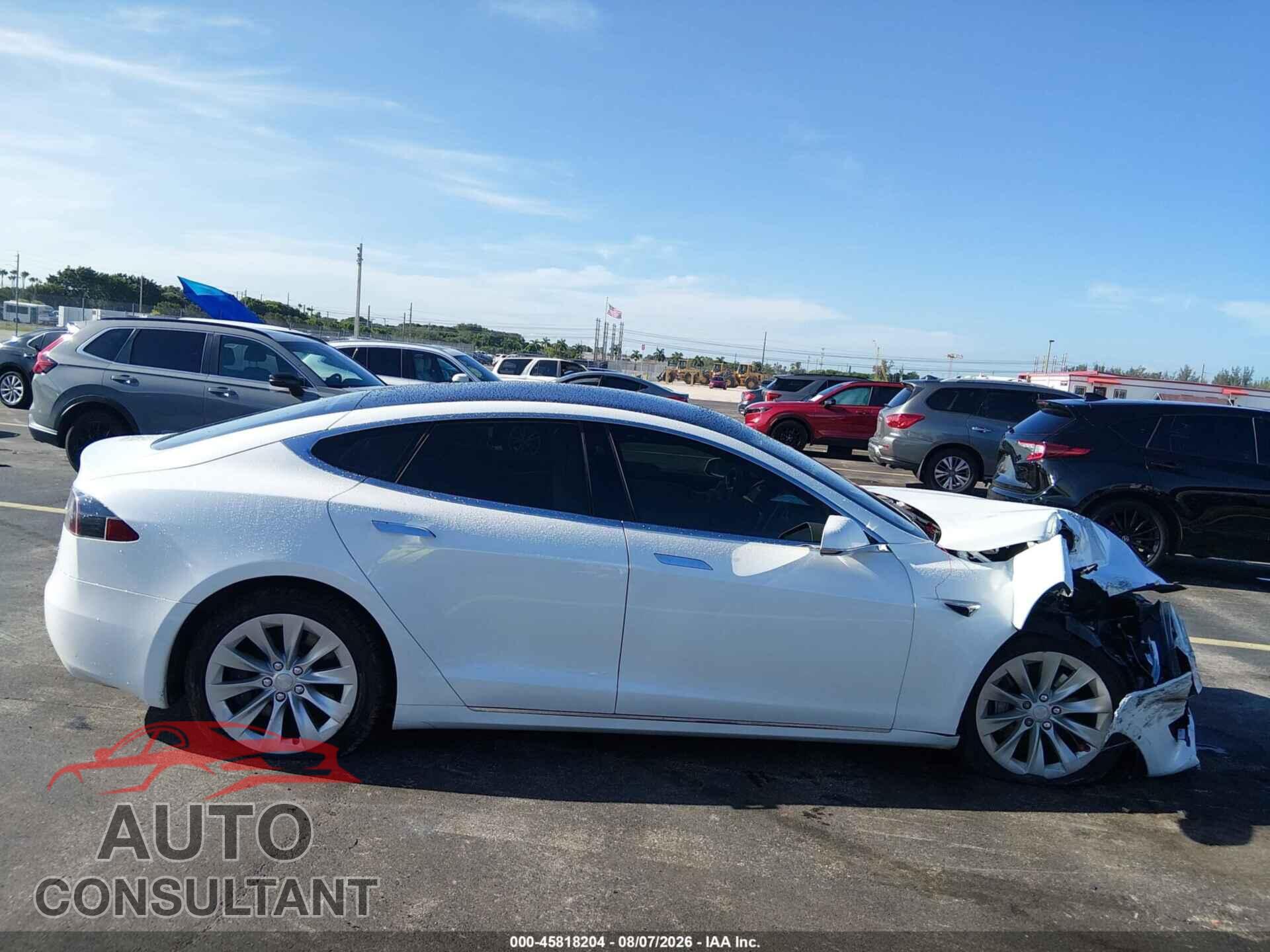 TESLA MODEL S 2017 - 5YJSA1E27HF204183