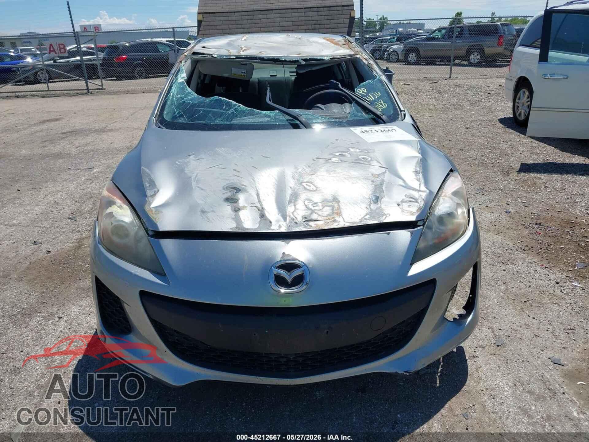 MAZDA MAZDA3 2012 - JM1BL1UF7C1528248