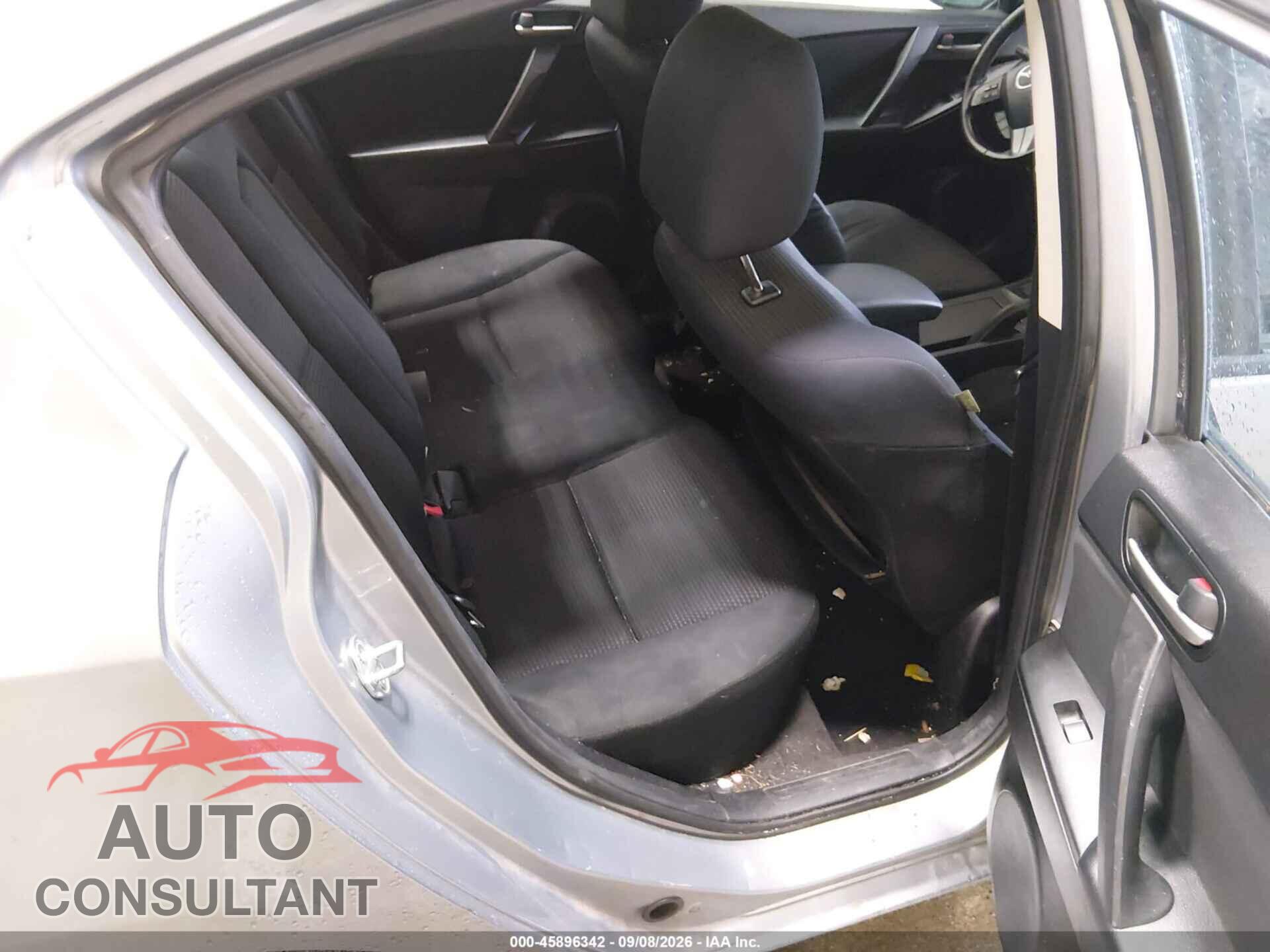 MAZDA MAZDA3 2013 - JM1BL1V80D1710312