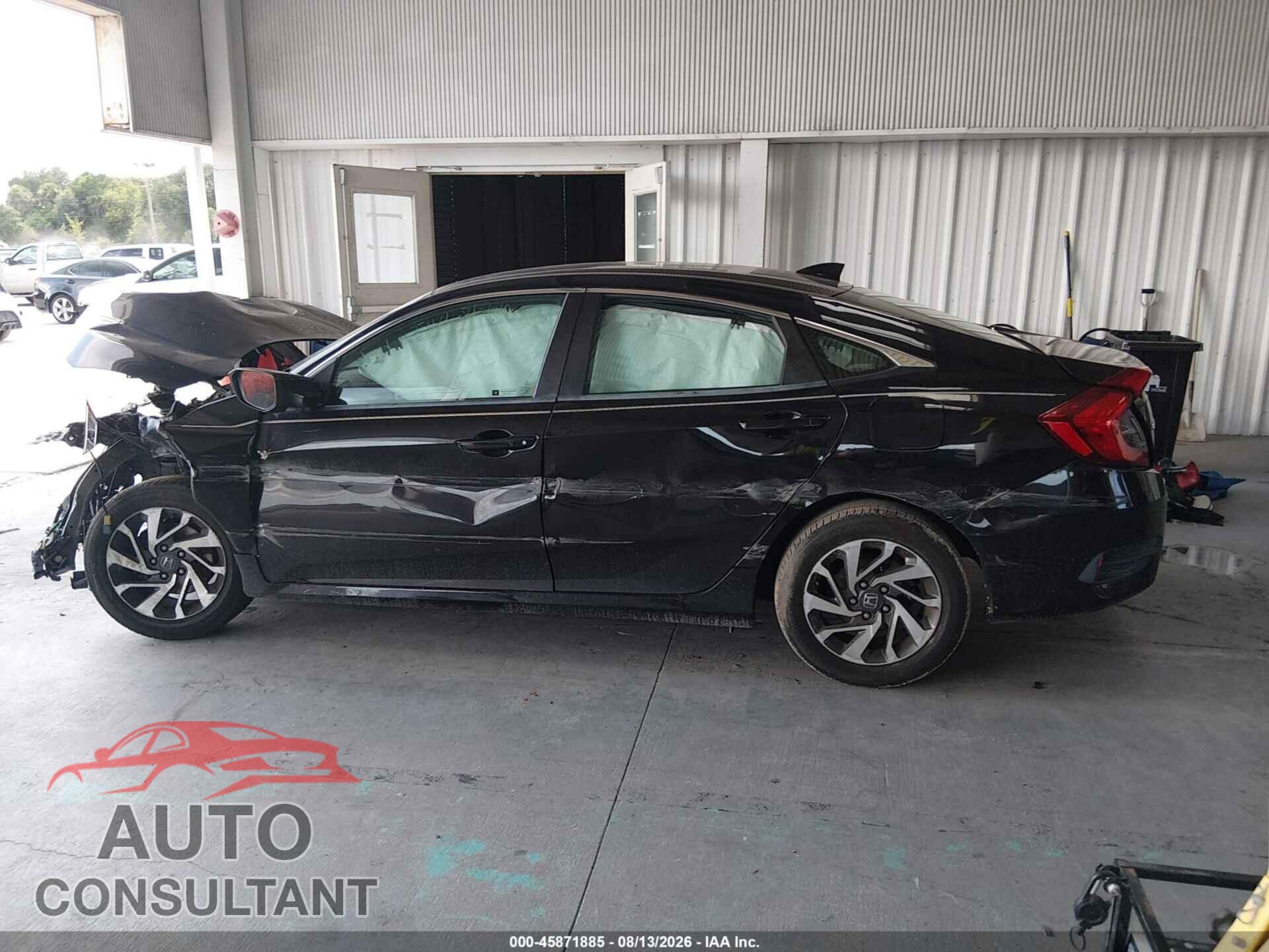 HONDA CIVIC 2017 - 19XFC2F78HE043103