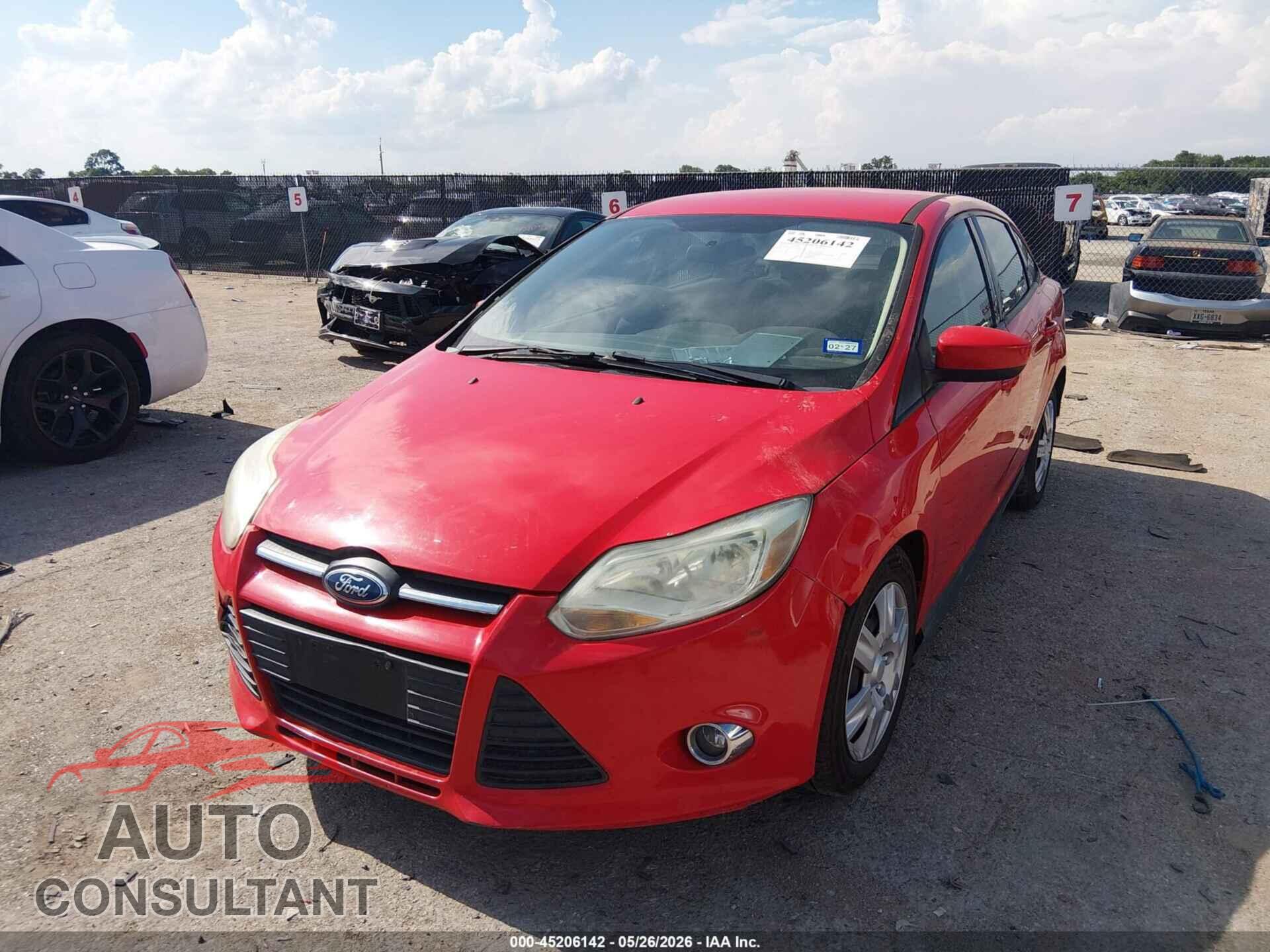 FORD FOCUS 2012 - 1FAHP3F2XCL329600