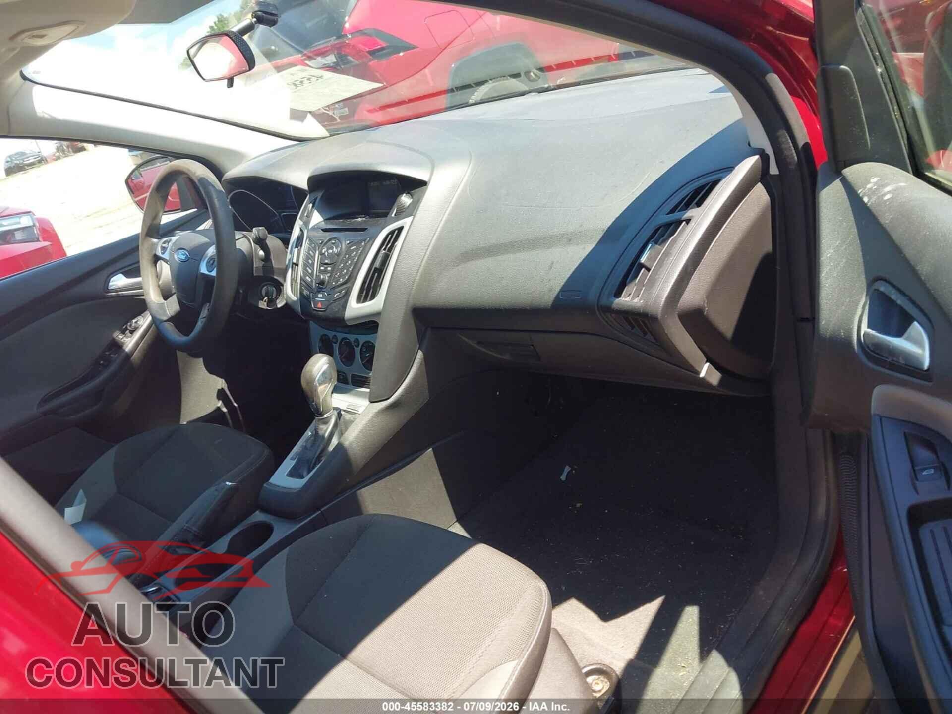 FORD FOCUS 2013 - 1FADP3F24DL173747