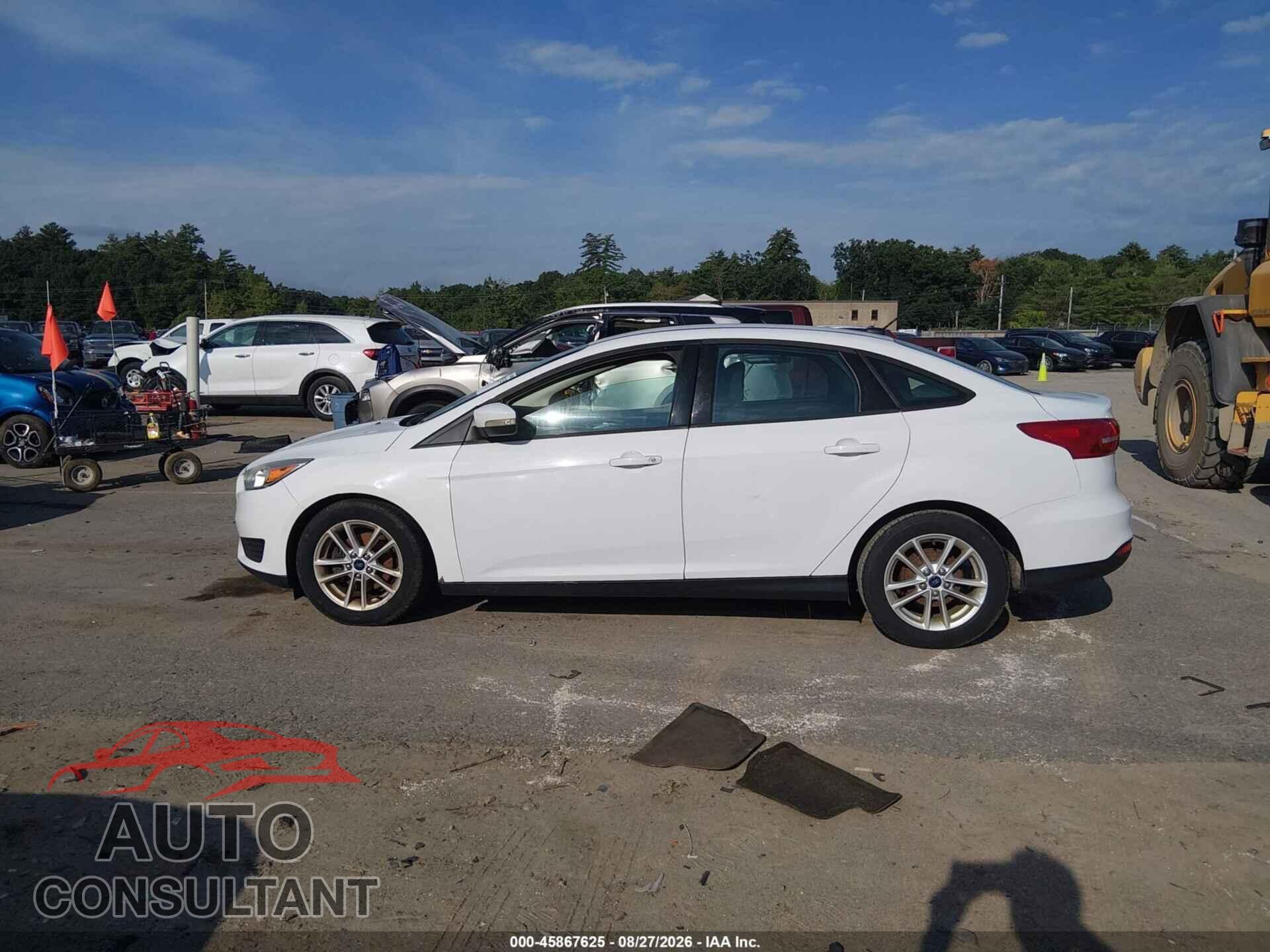 FORD FOCUS 2015 - 1FADP3F22FL201449