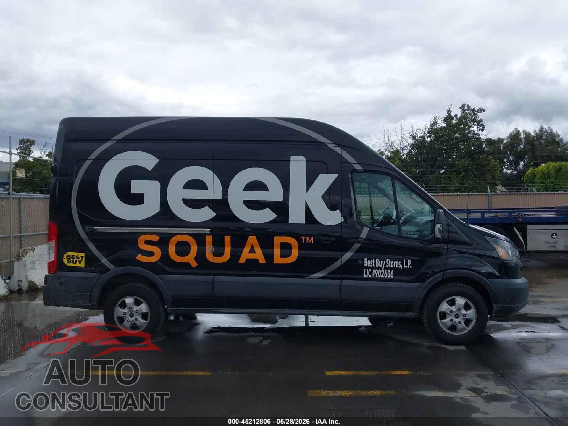 FORD TRANSIT-250 2017 - 1FTYR2XM4HKB54689
