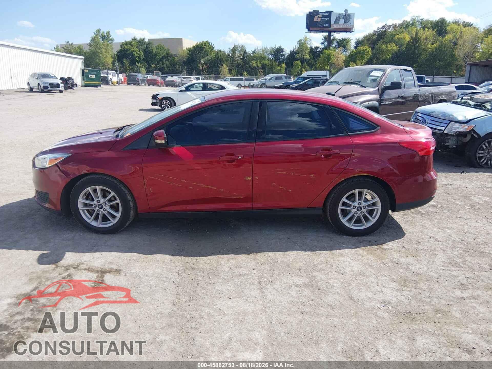 FORD FOCUS 2017 - 1FADP3F26HL253993