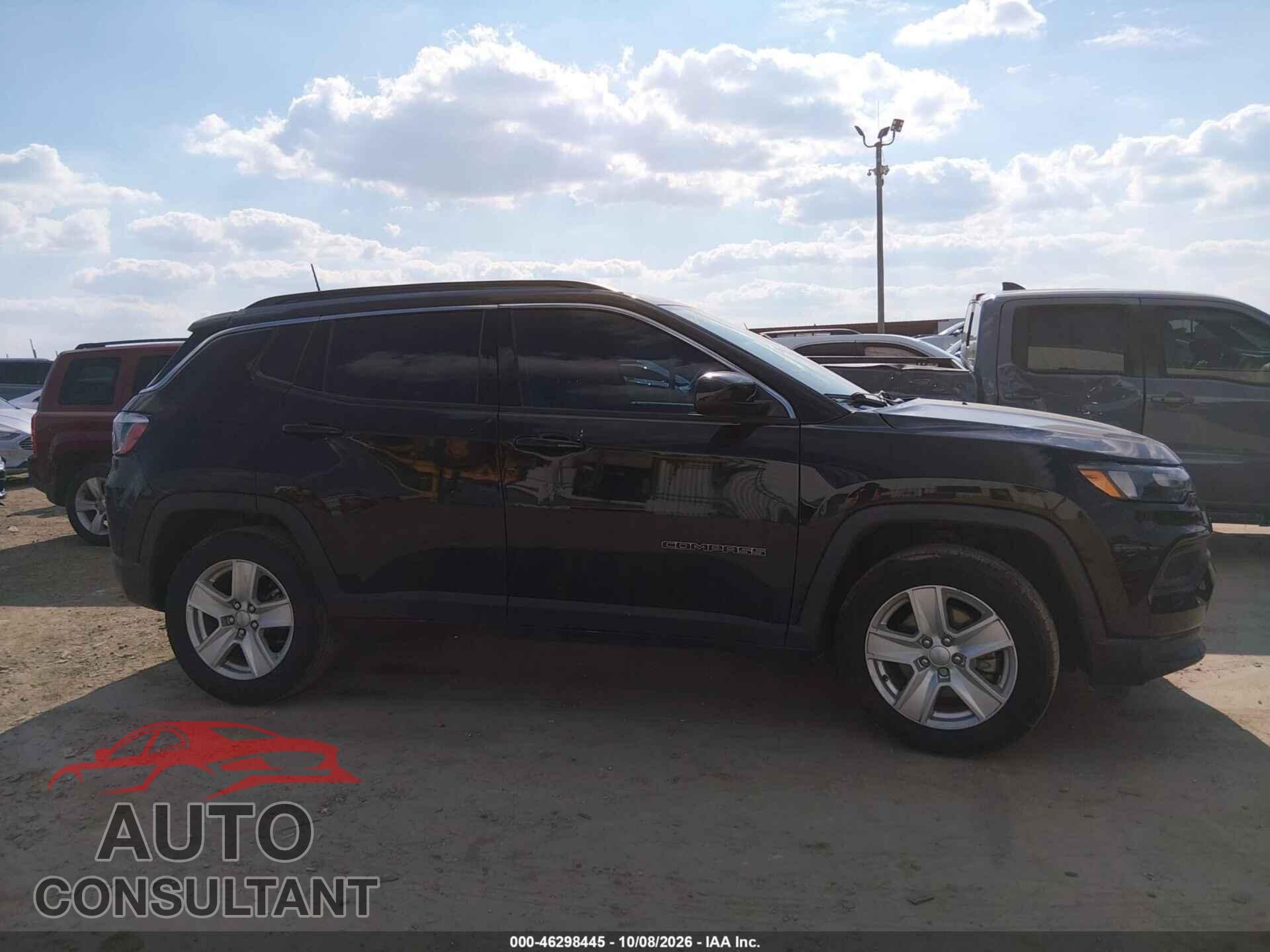 JEEP COMPASS 2022 - 3C4NJCBB4NT138024