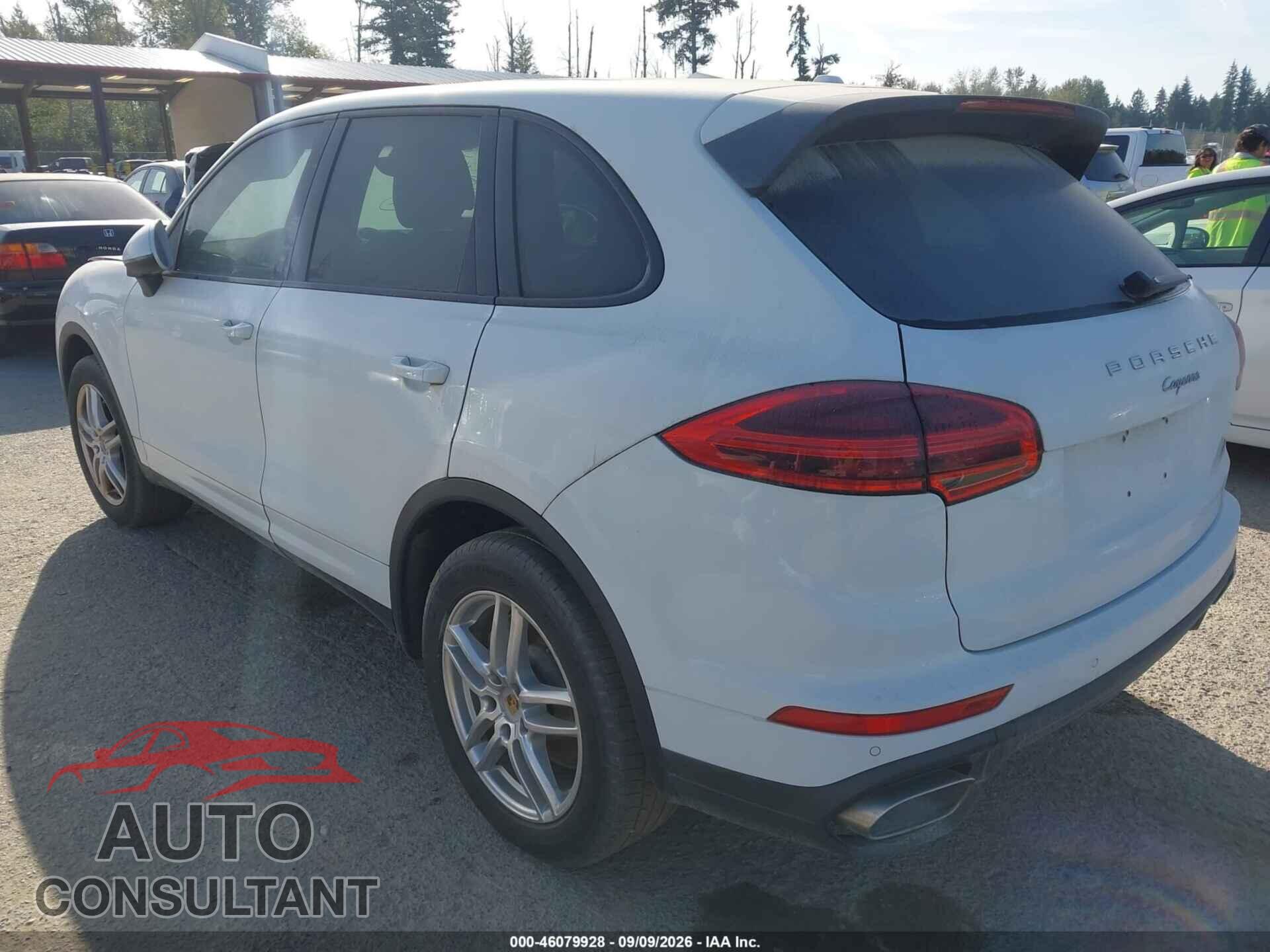 PORSCHE CAYENNE 2016 - WP1AA2A23GLA09702