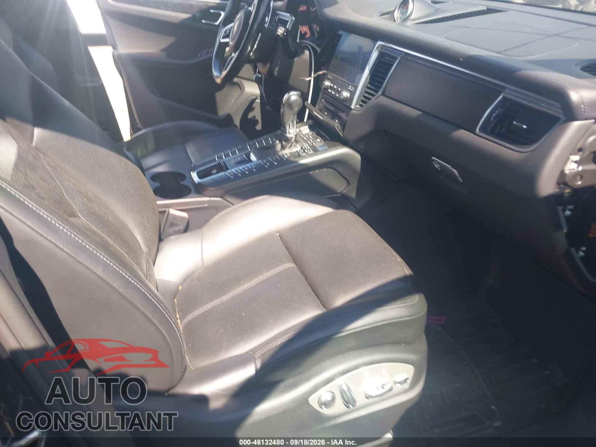 PORSCHE MACAN 2017 - WP1AG2A56HLB53562
