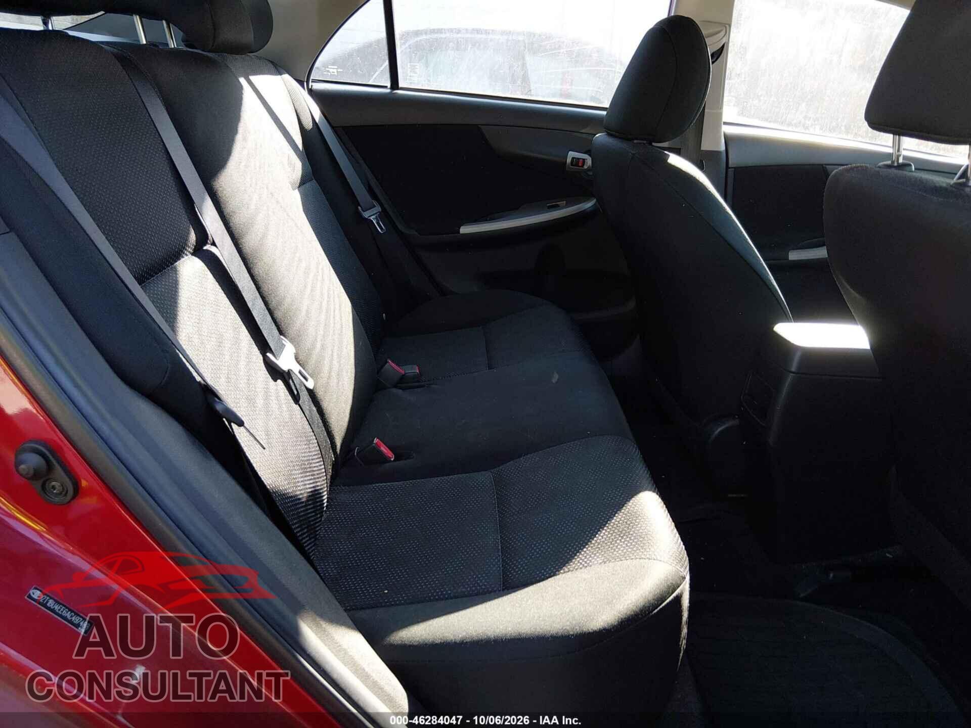 TOYOTA COROLLA 2010 - 2T1BU4EE6AC497488