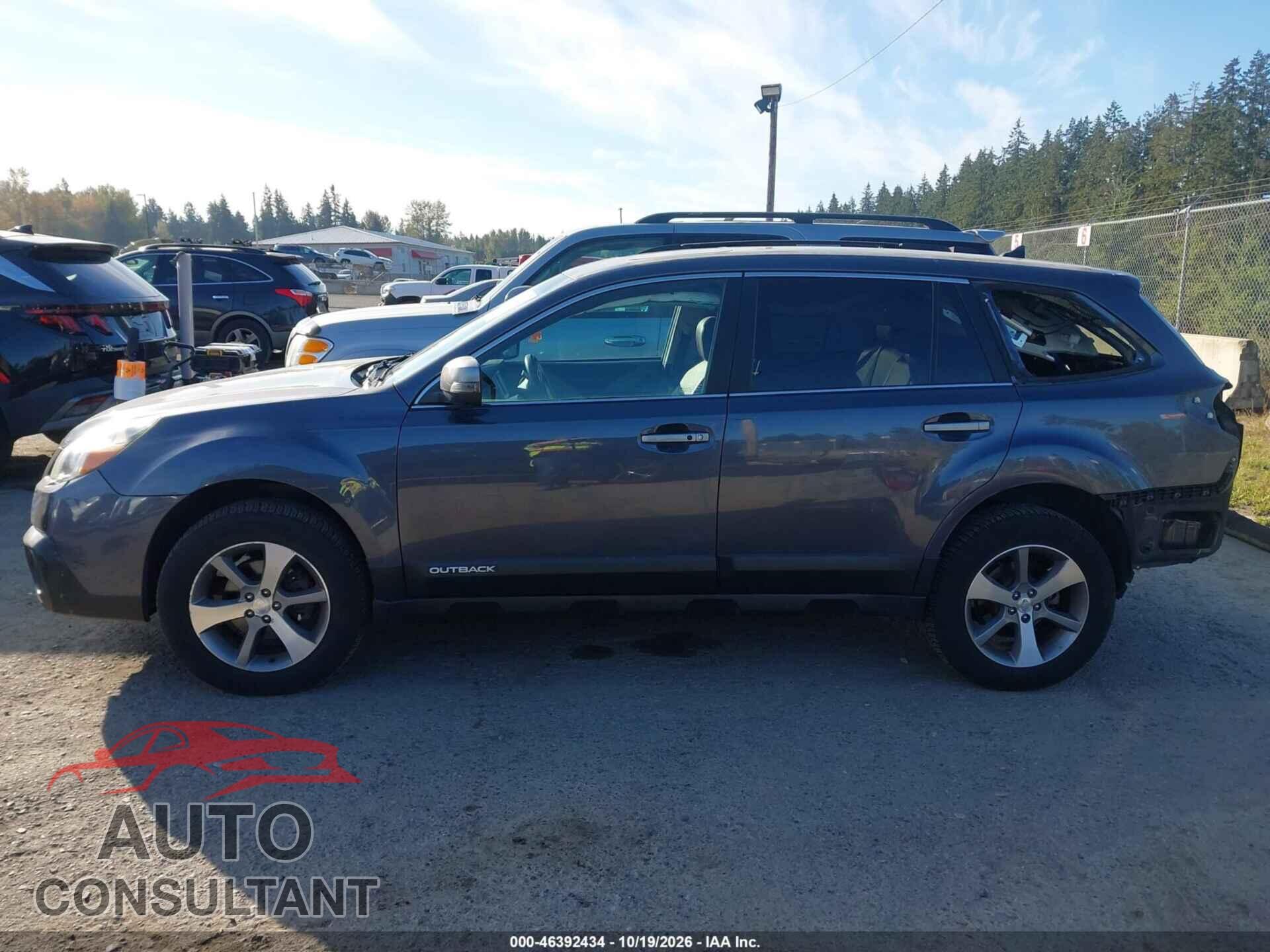 SUBARU OUTBACK 2014 - 4S4BRBPC5E3214803