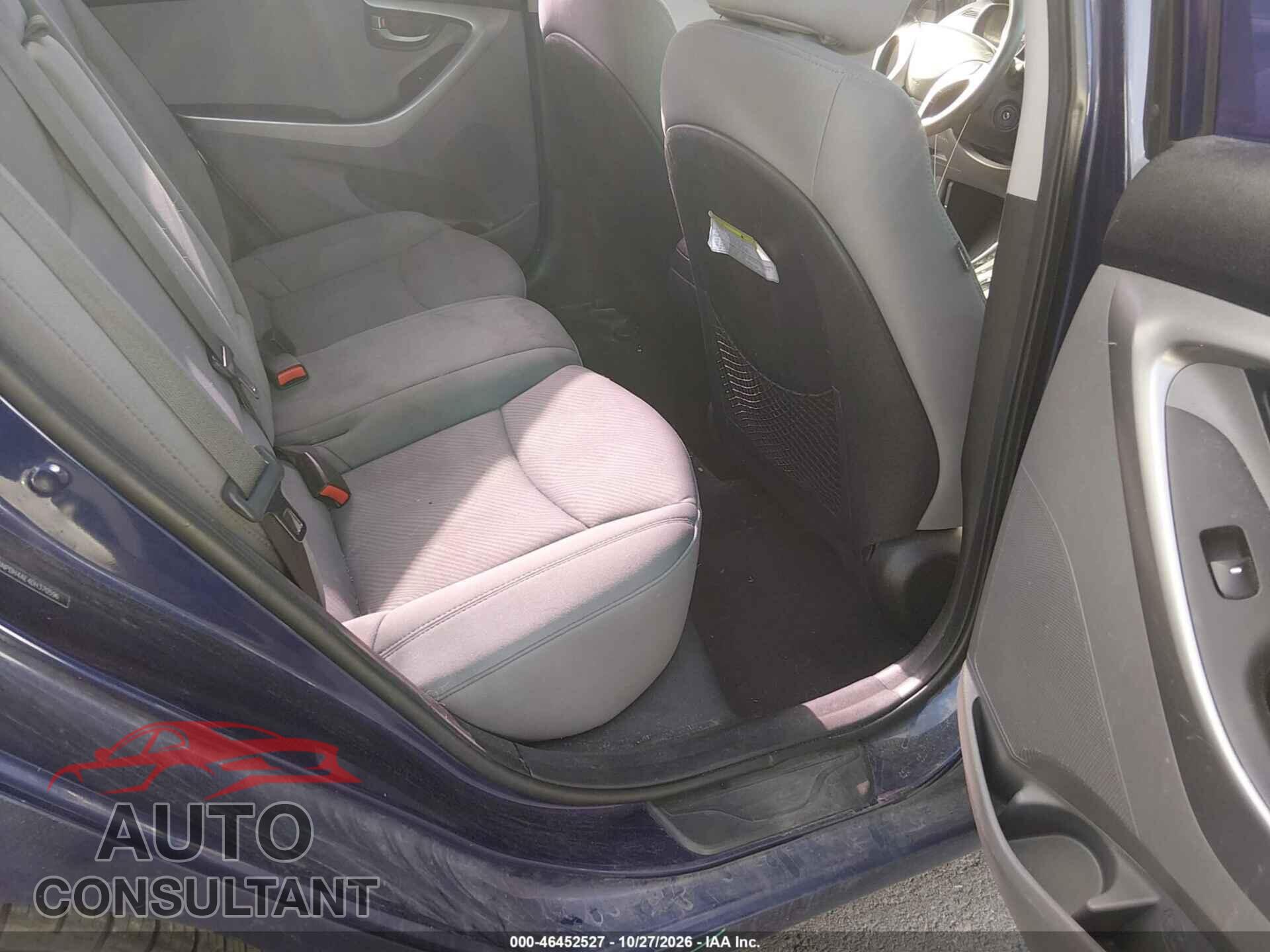 HYUNDAI ELANTRA 2013 - 5NPDH4AE4DH370596