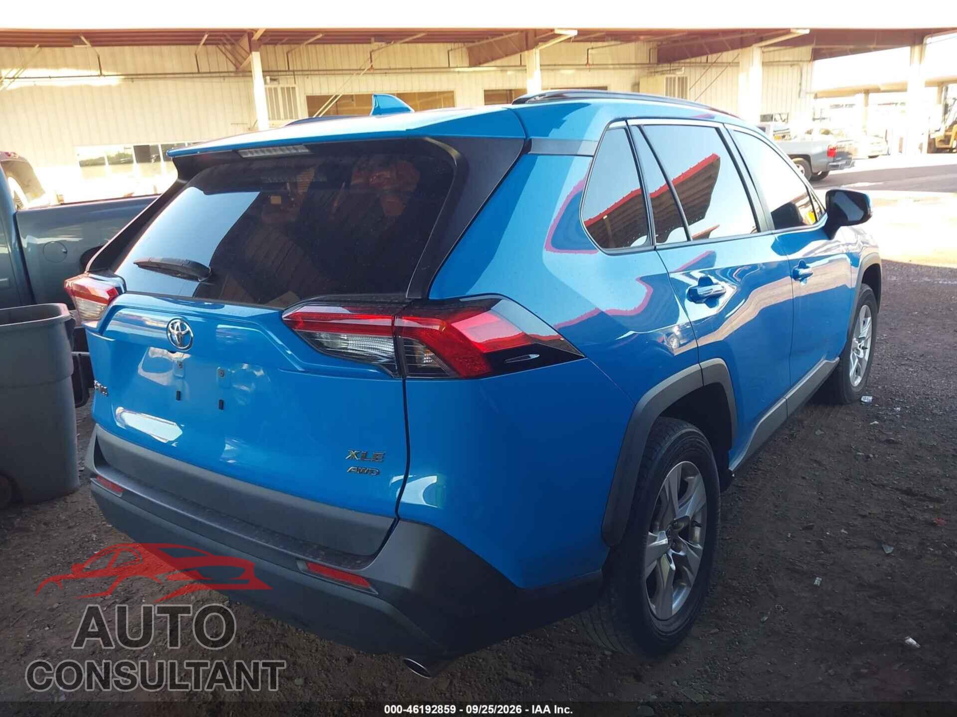 TOYOTA RAV4 2019 - JTMP1RFV9KD039376