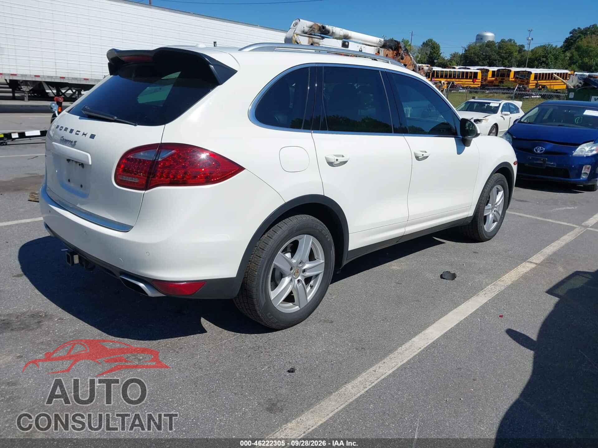 PORSCHE CAYENNE 2012 - WP1AB2A23CLA40438