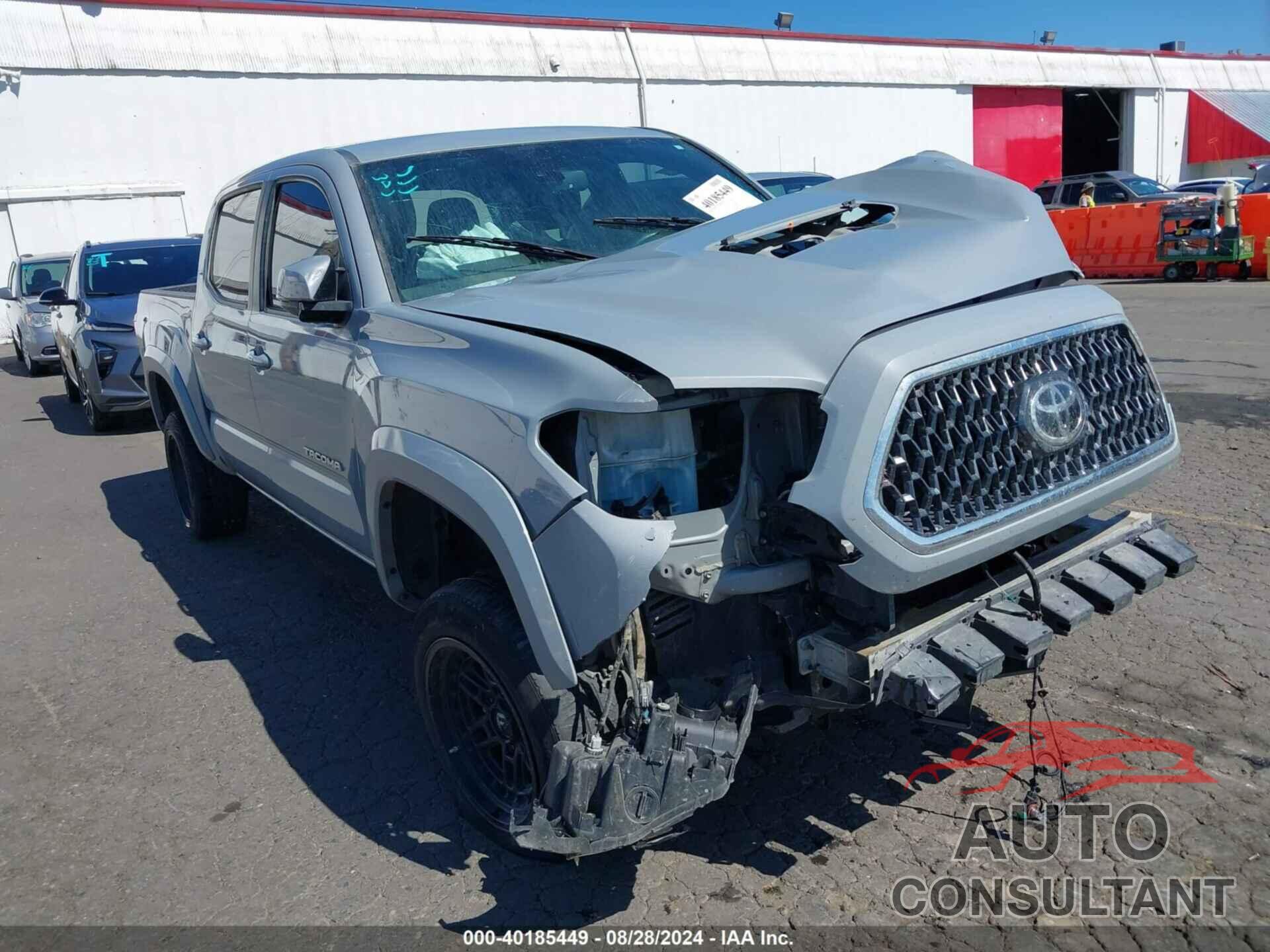 TOYOTA TACOMA 2018 - 5TFCZ5ANXJX141516