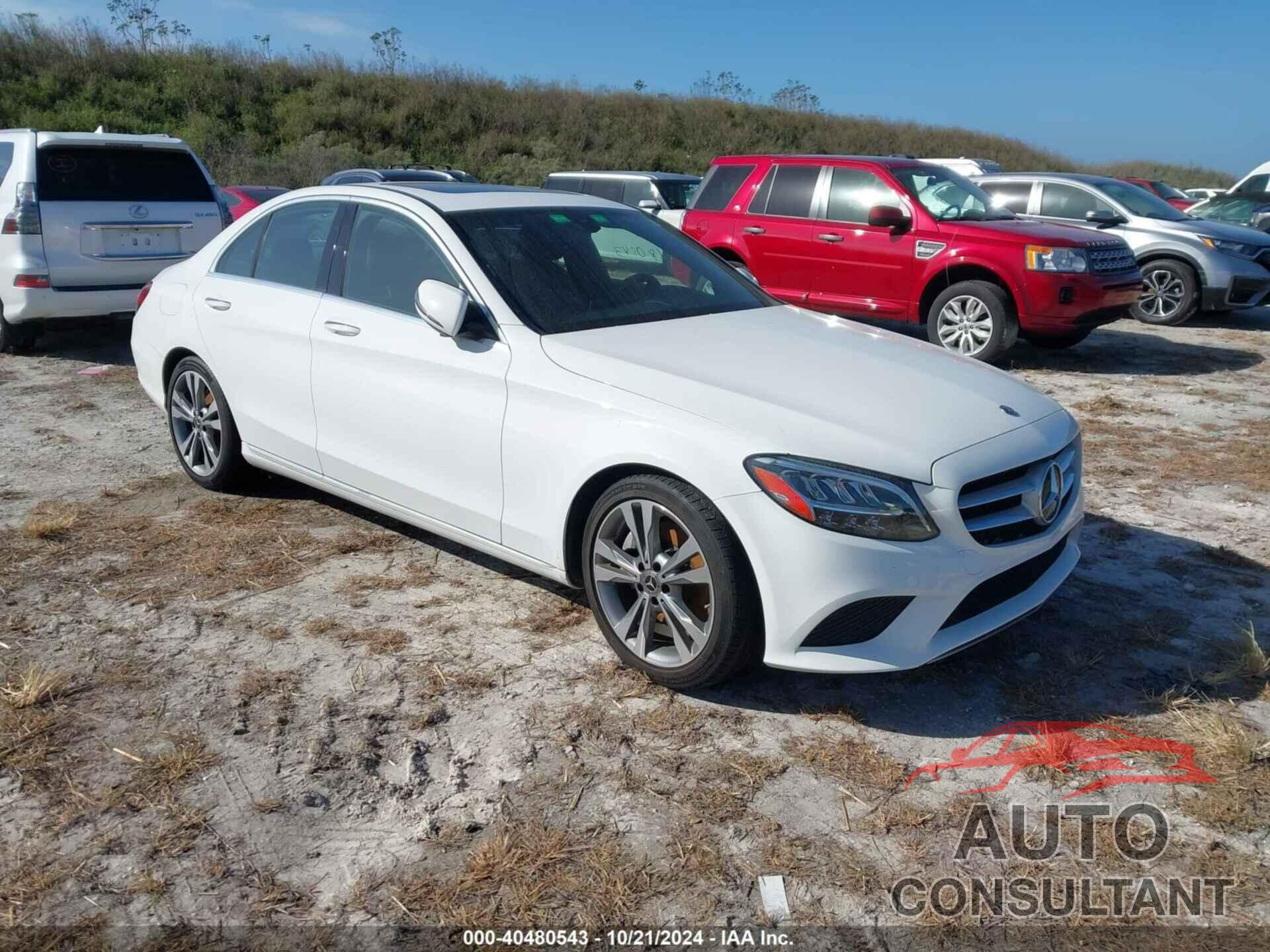 MERCEDES-BENZ C 300 2019 - 55SWF8DB8KU300990